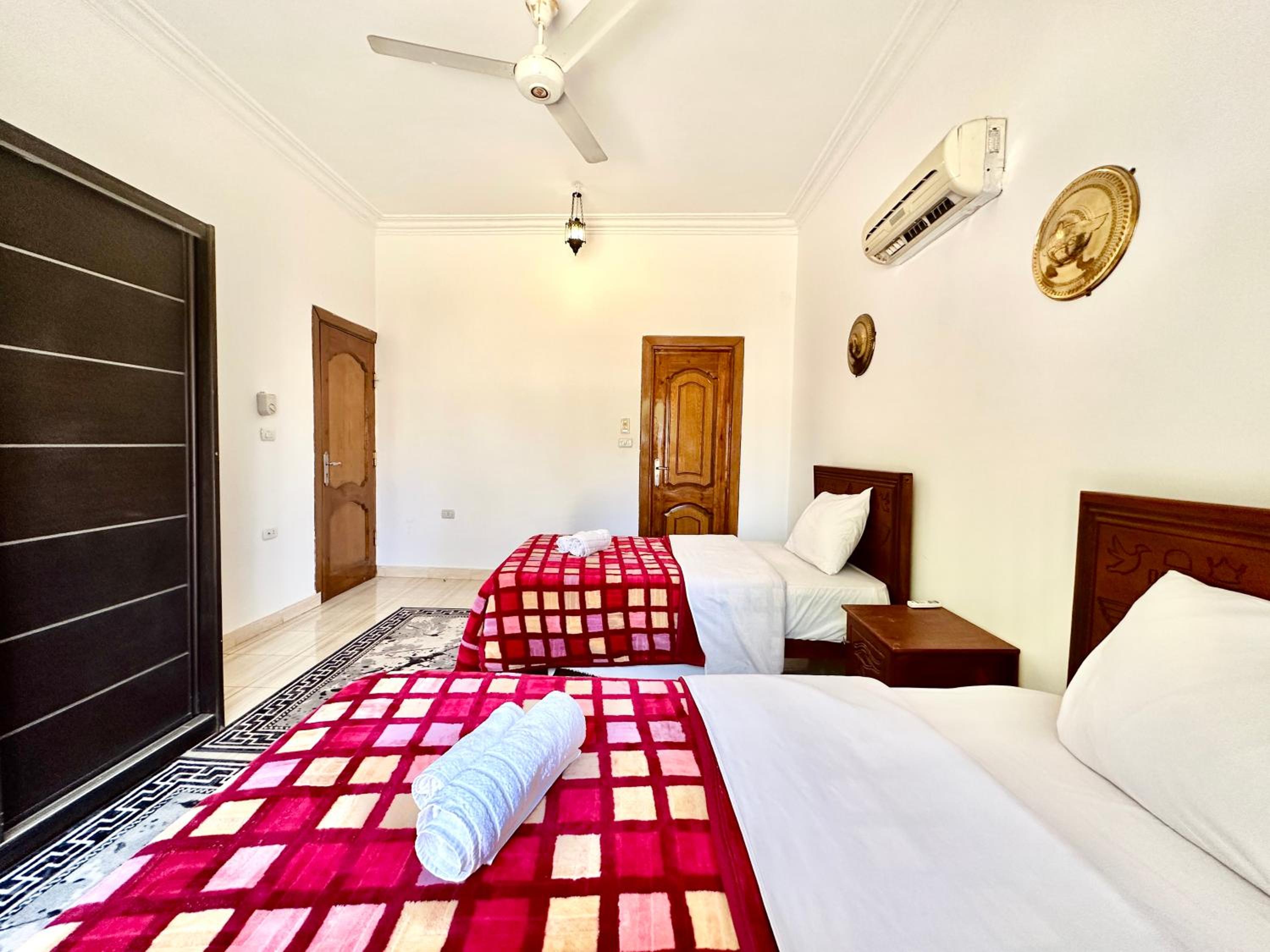 hathor guest house