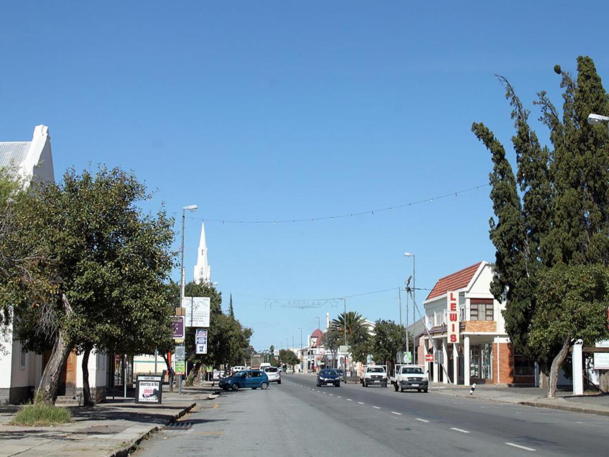 Elim flats
