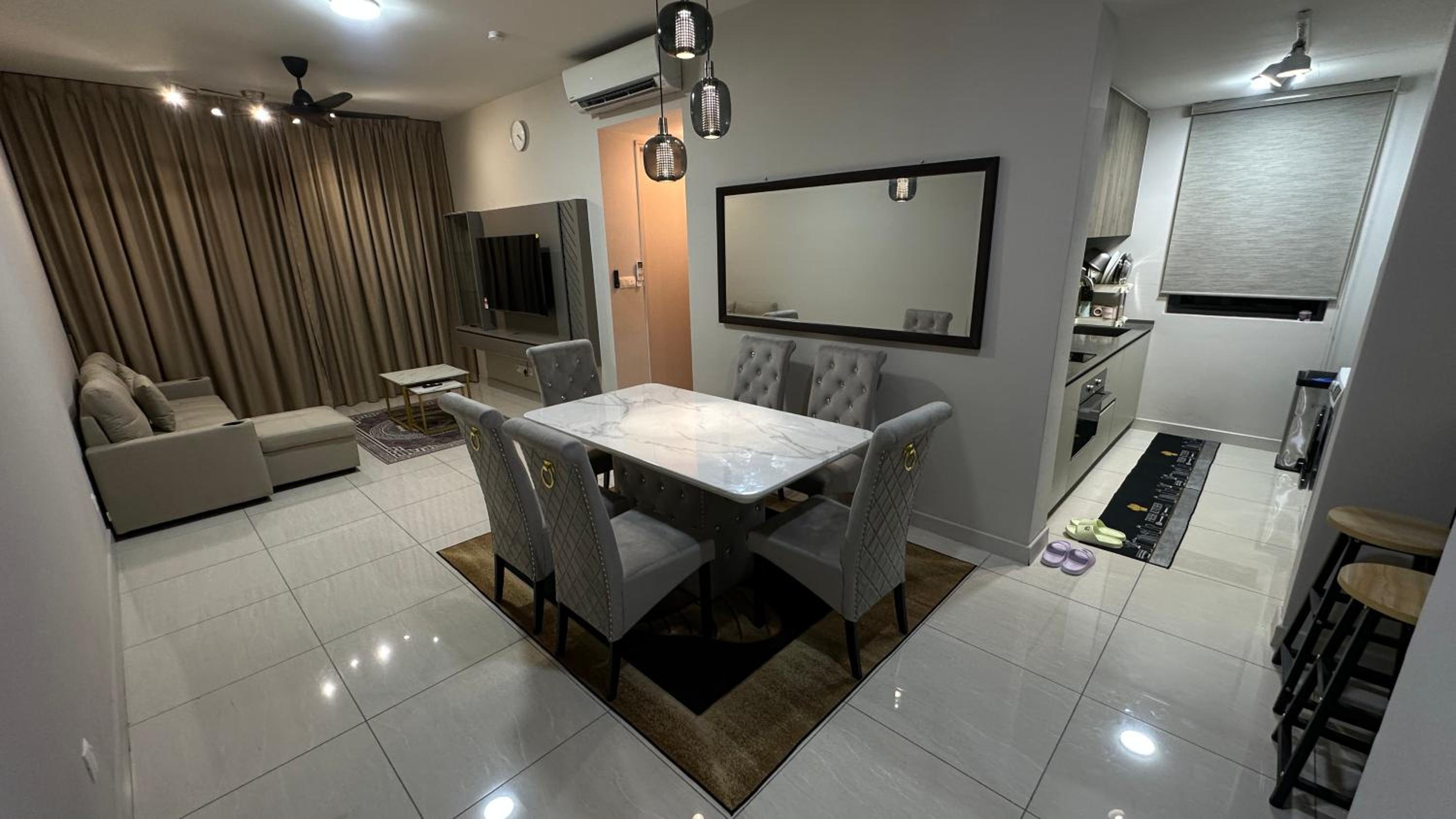 Datum Jelatek Superb Suite KL By LH