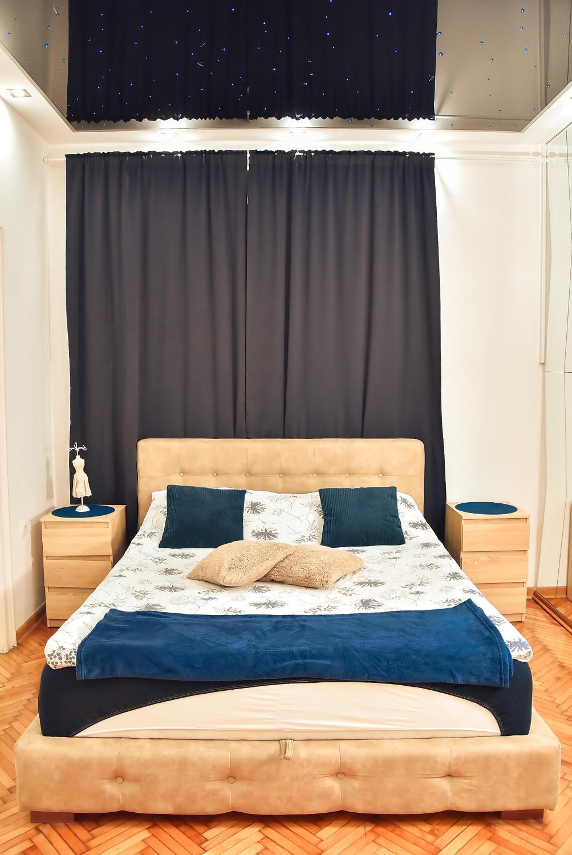 Hedonist-Belgrade Central Nest