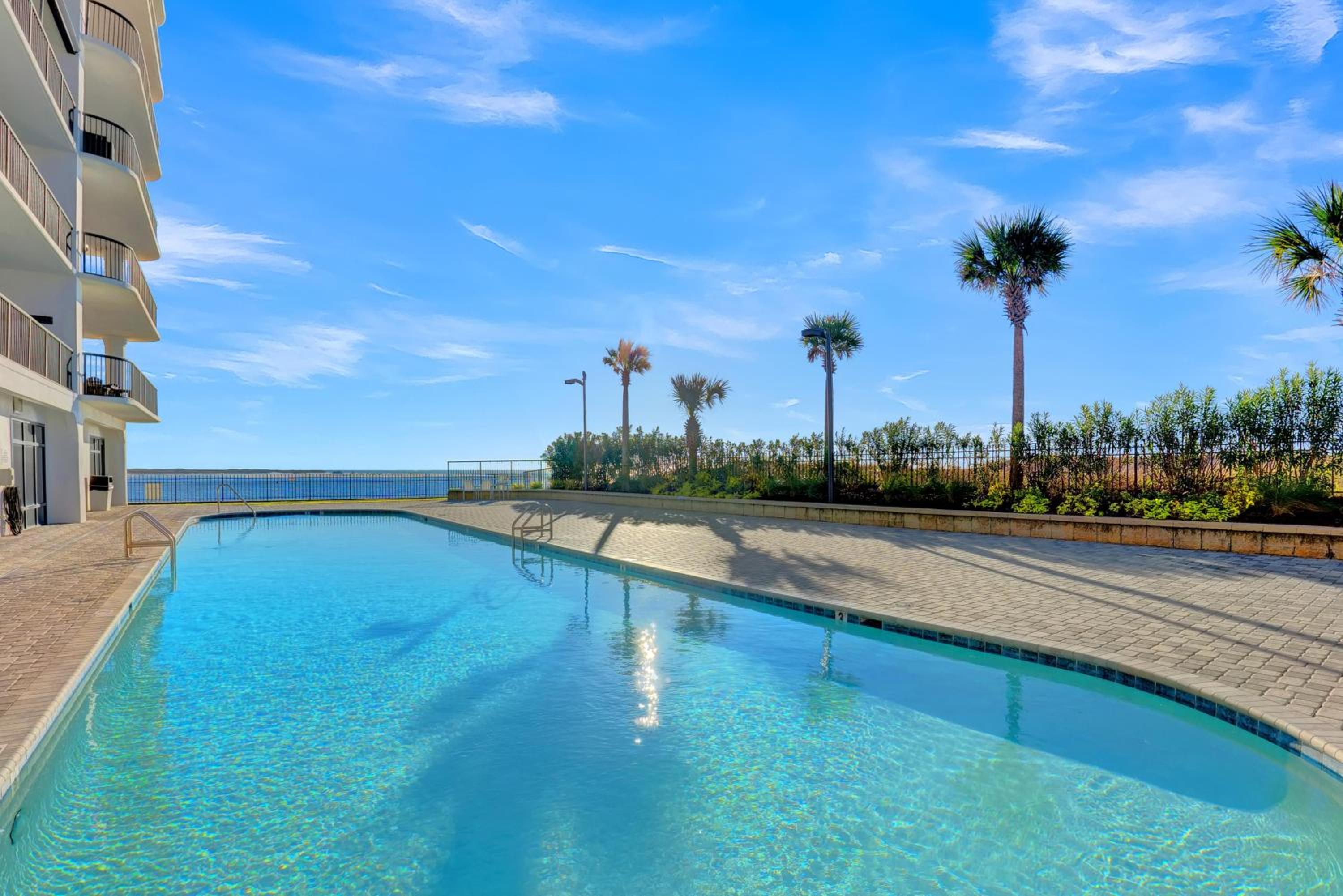 Grand Pointe 708 by Liquid Life view 3