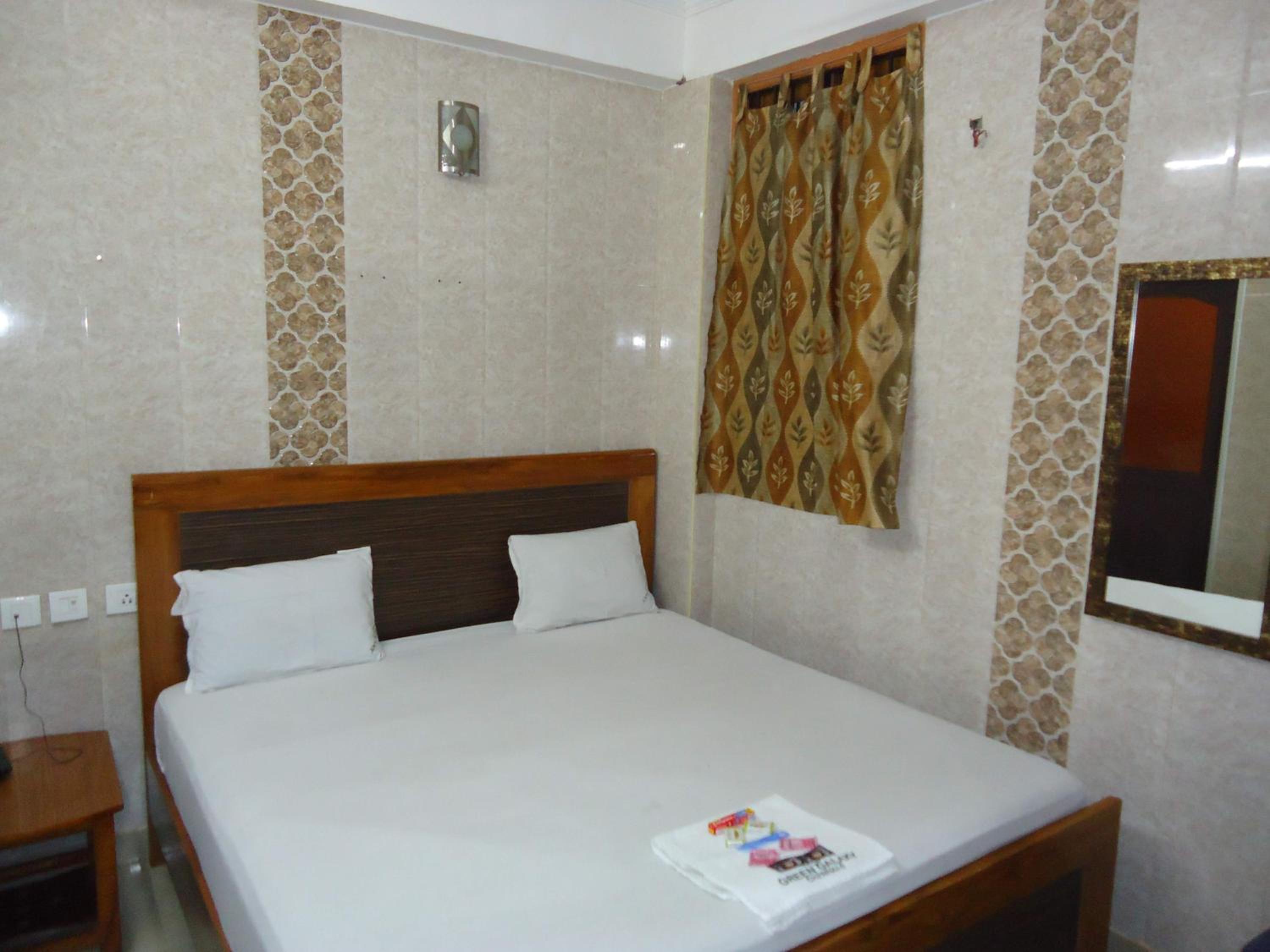 SMS GRAND inn
