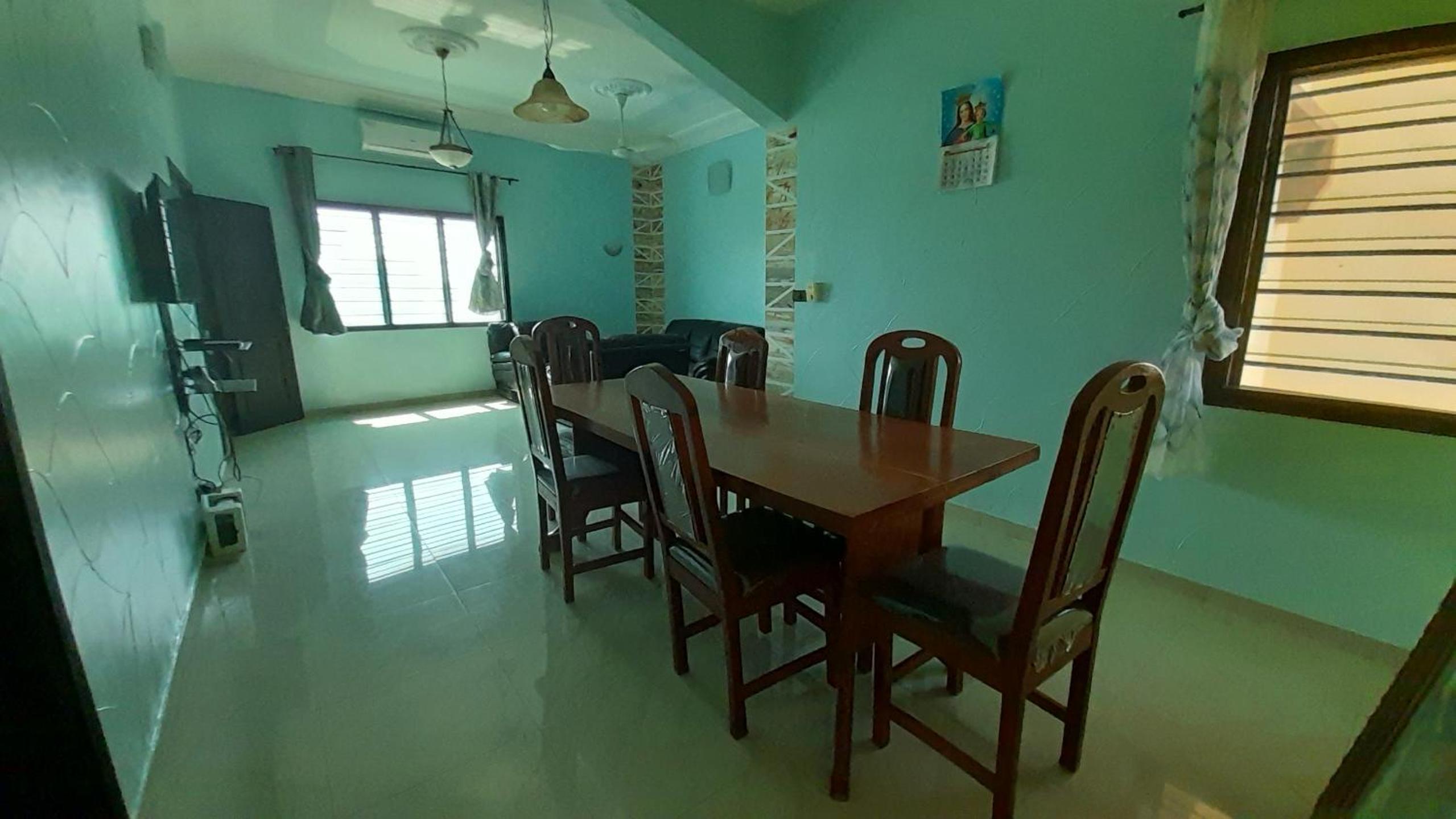 Deodat Guest House