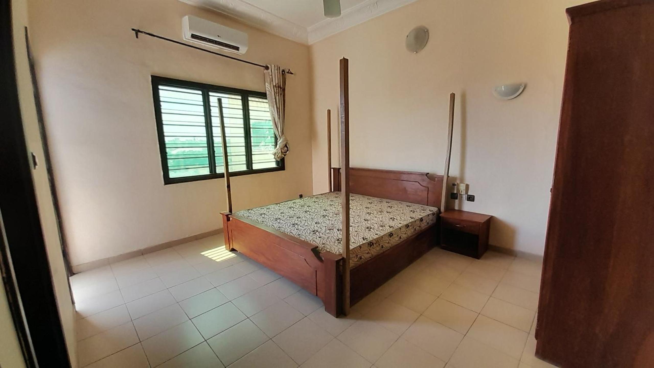 Deodat Guest House