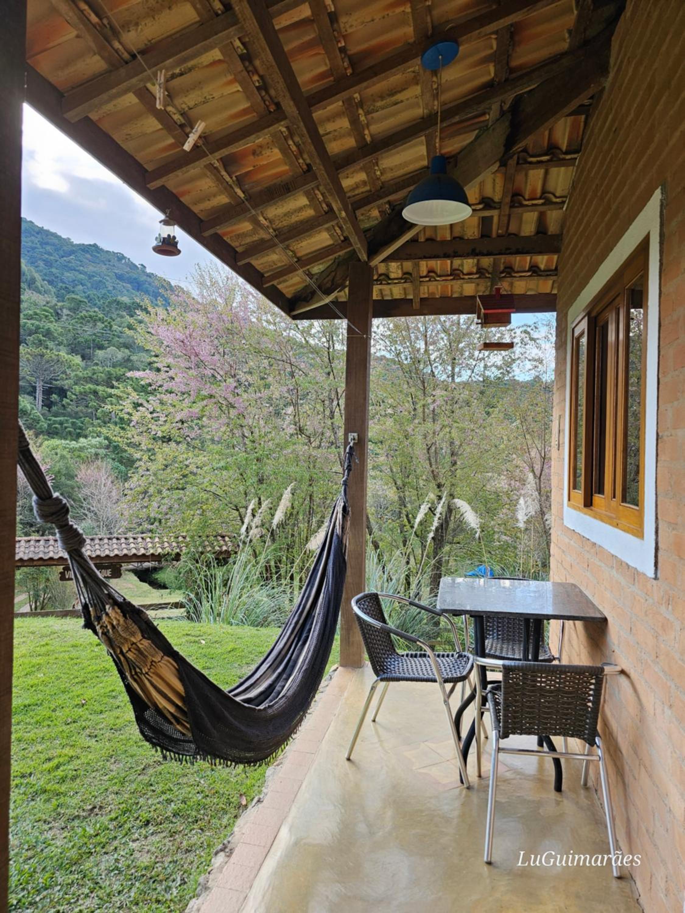 Casa Araucária com vista para montanha