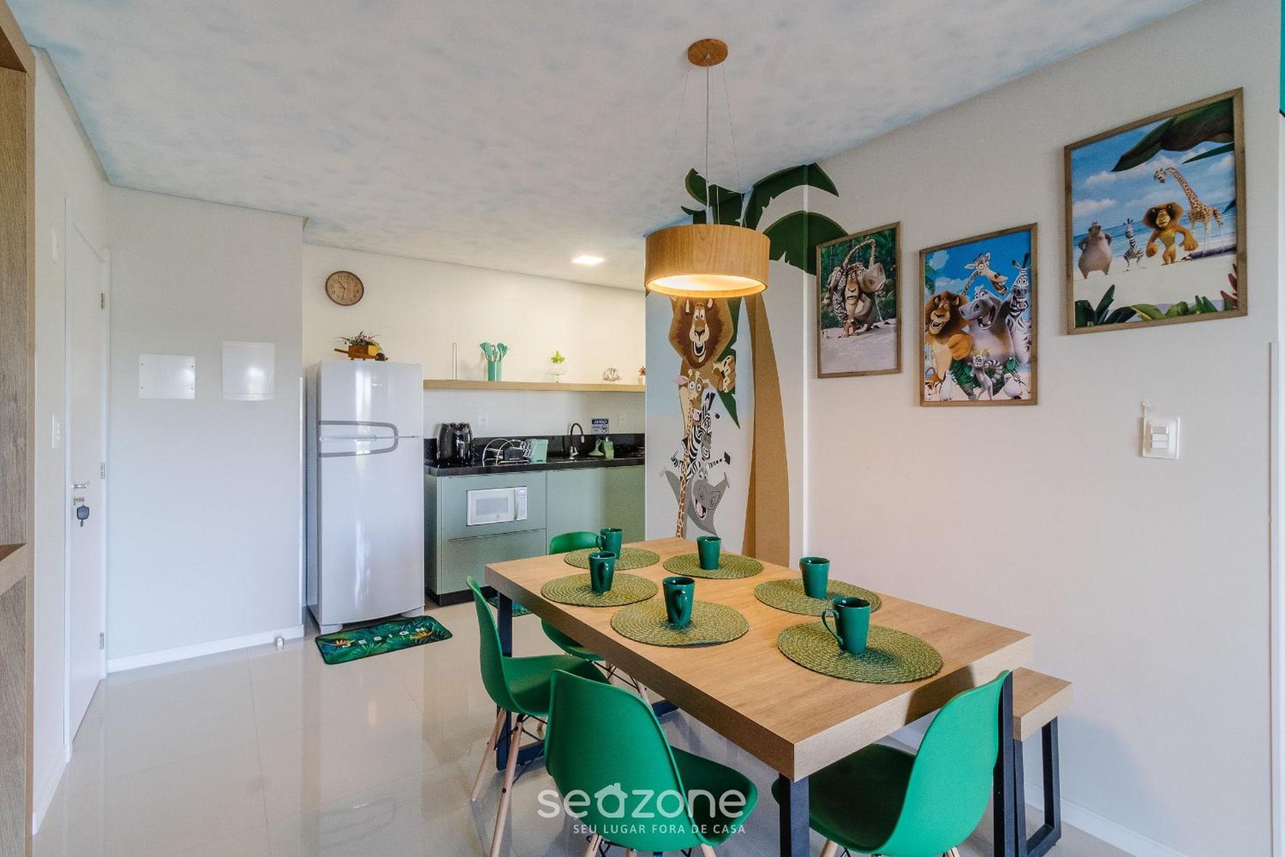 OBP - Modern Condo 600 m from the Beach