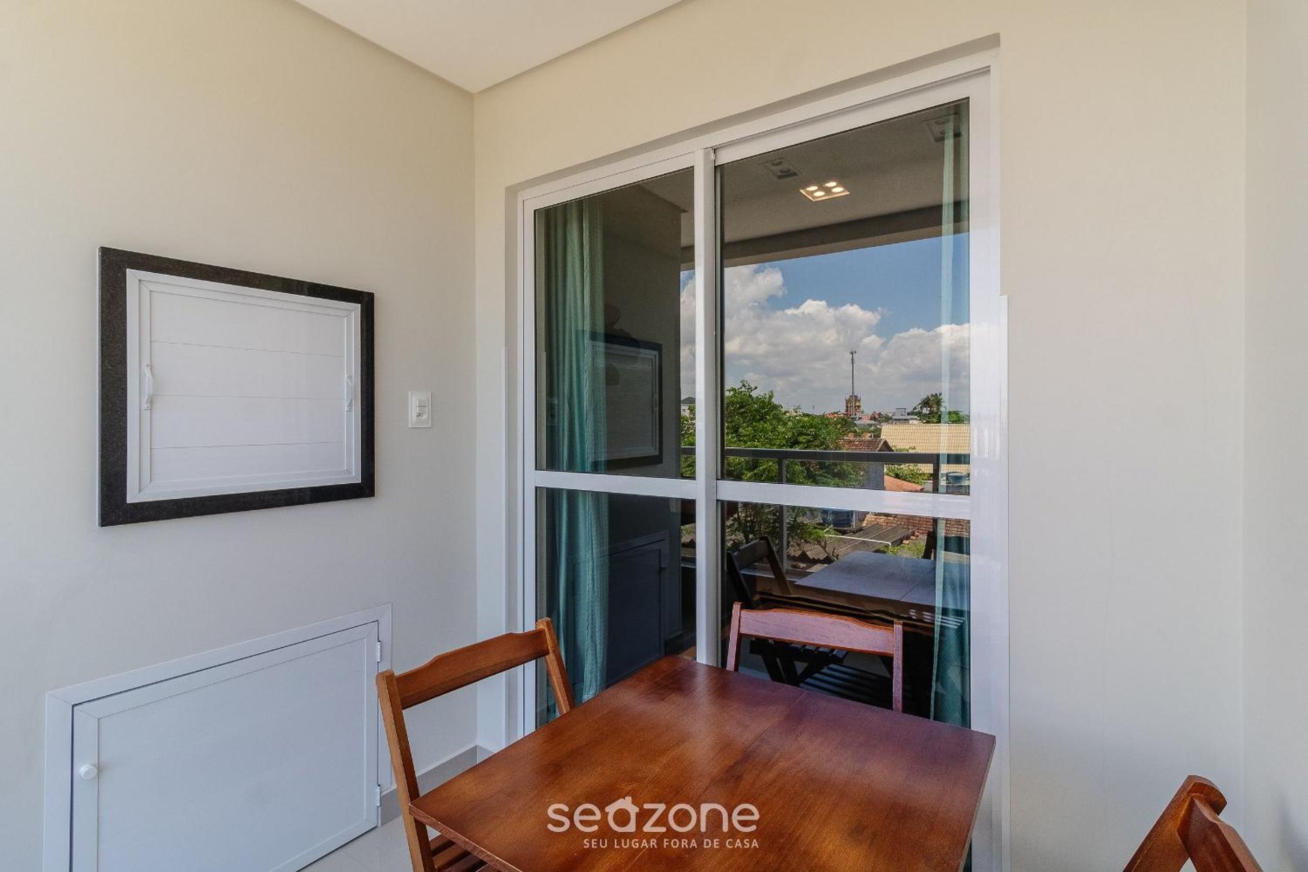 OBP - Modern Condo 600 m from the Beach