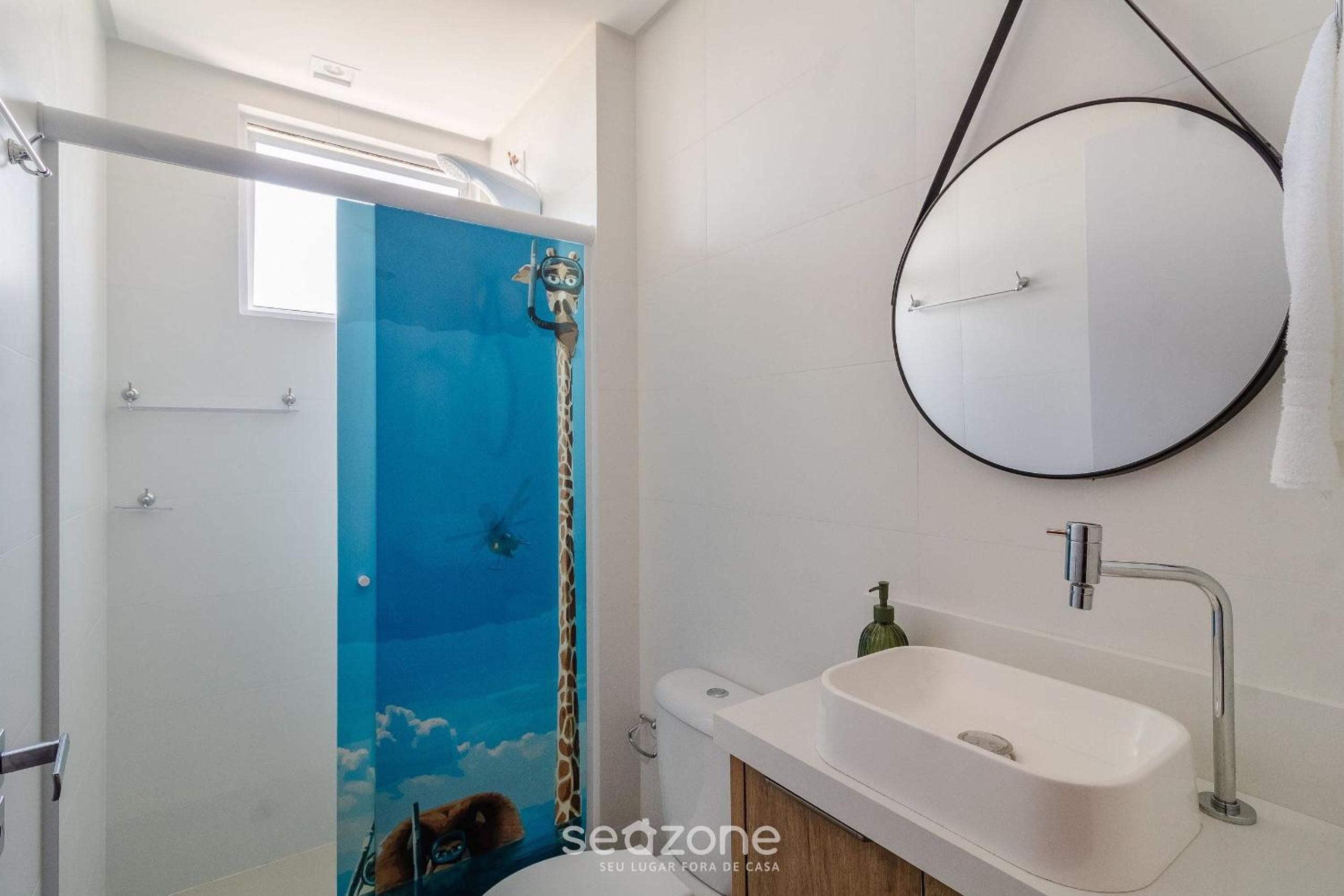 OBP - Modern Condo 600 m from the Beach