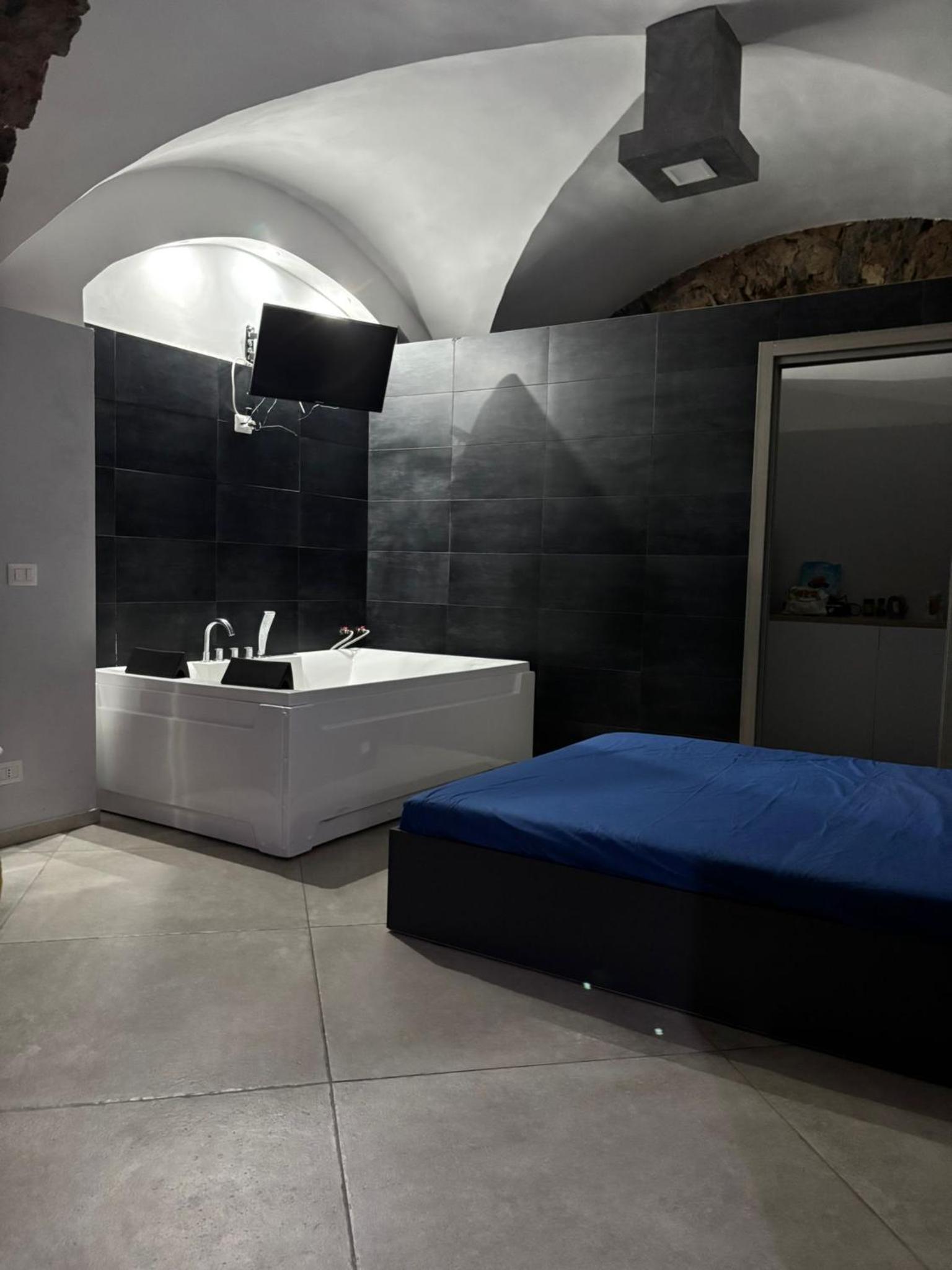 HomeSuite45 en Catania — hotel room