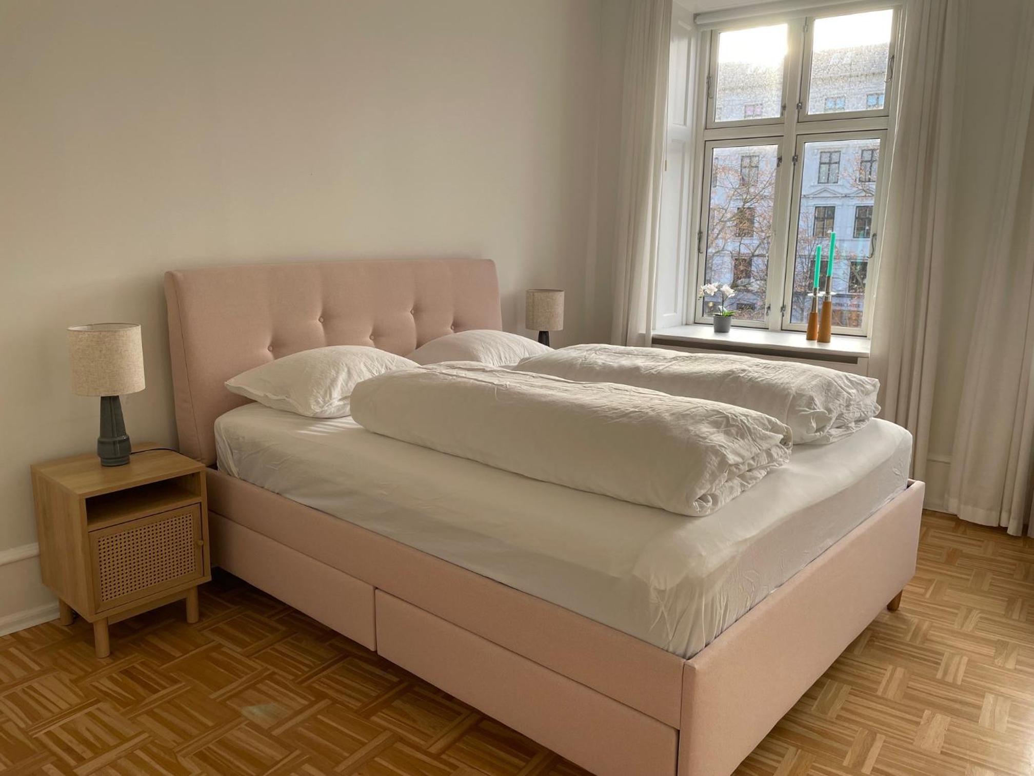 Elegant Apartment with Prime Location in Østerbro