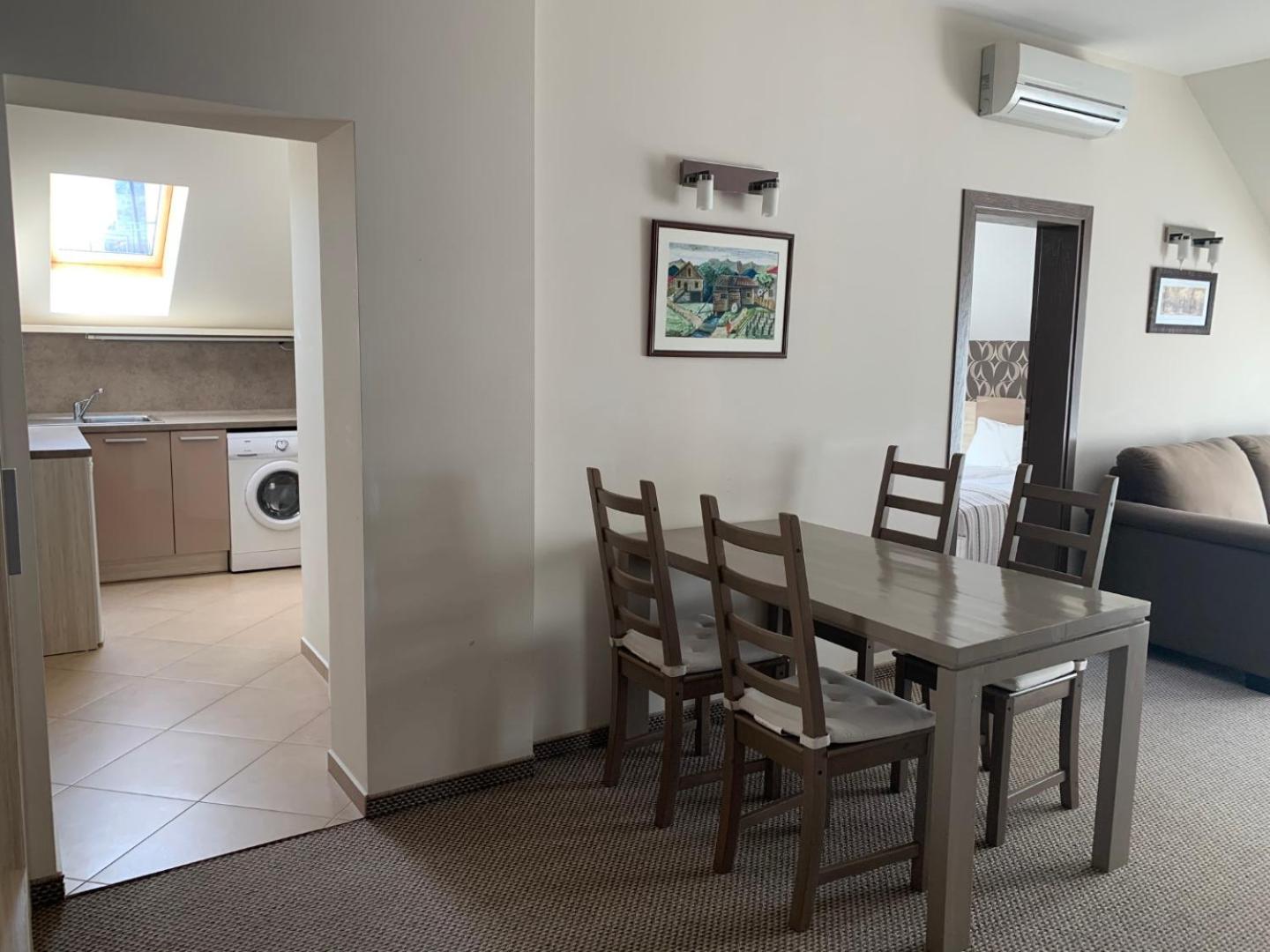 Granat Gondola Apartments next to Ski Lift