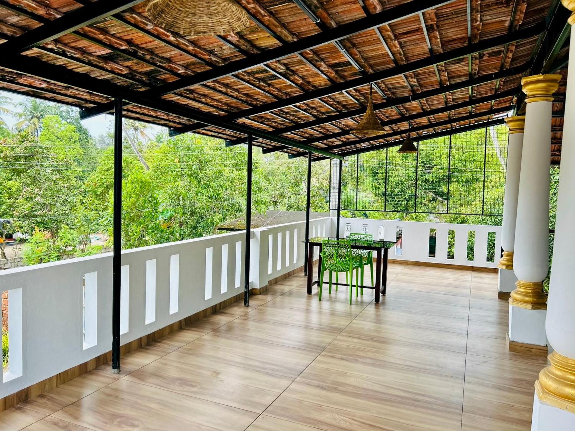 Marari Beach Cleettus Homestay