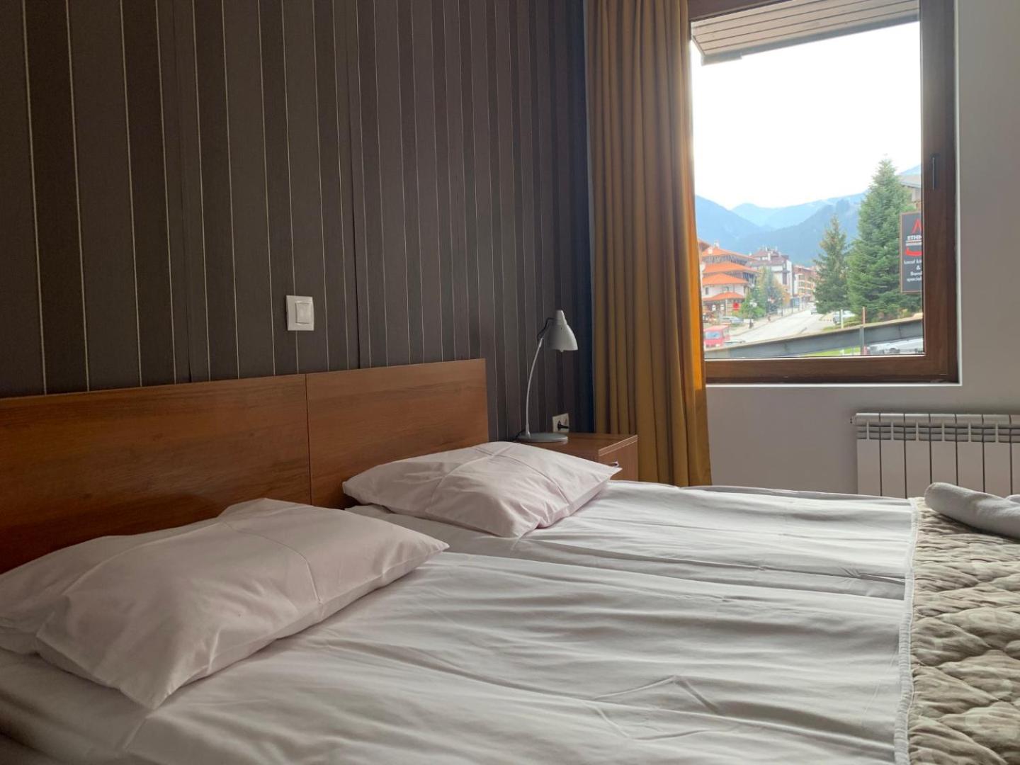 Granat Gondola Apartments next to Ski Lift