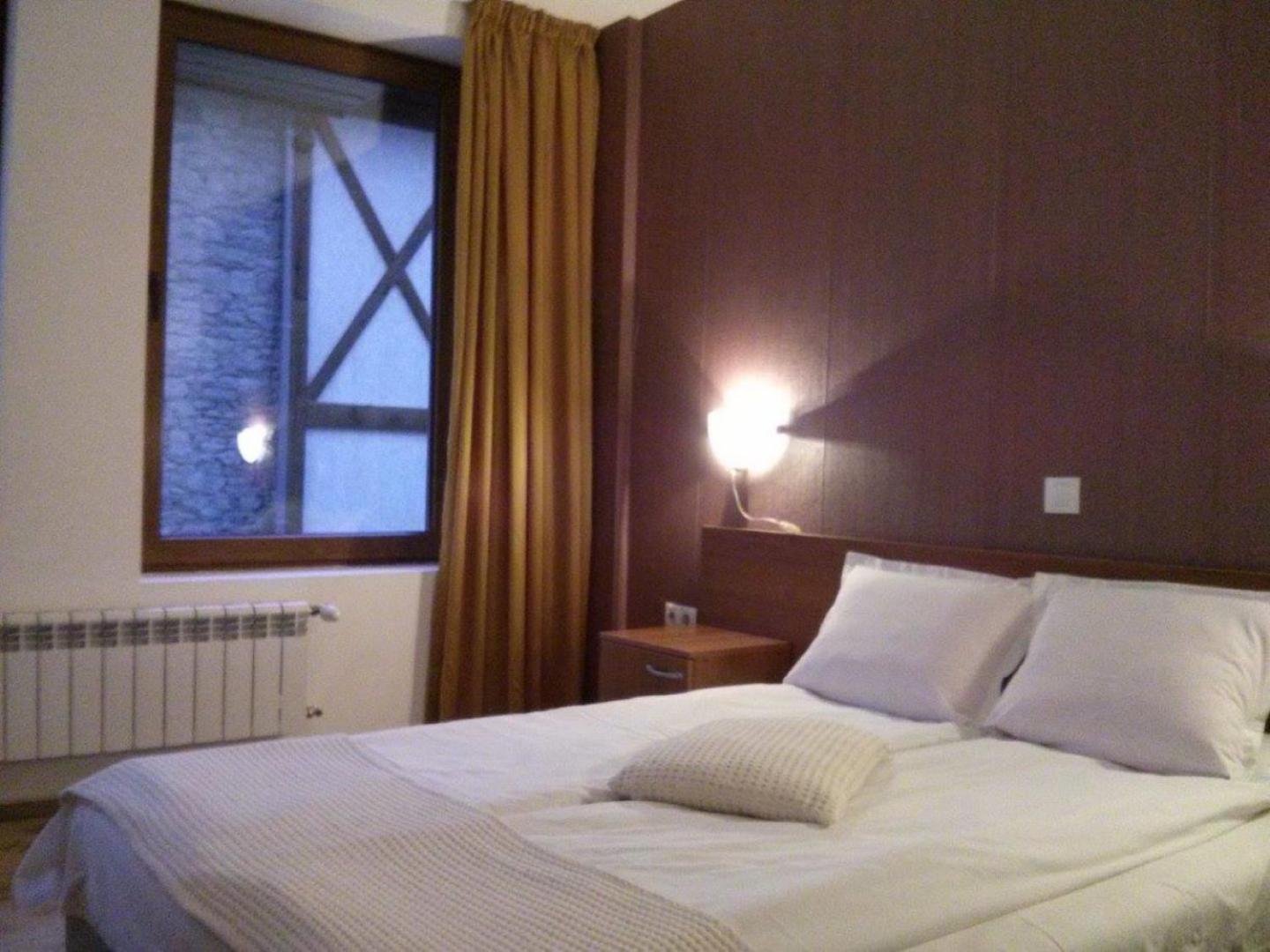 Granat Gondola Apartments next to Ski Lift