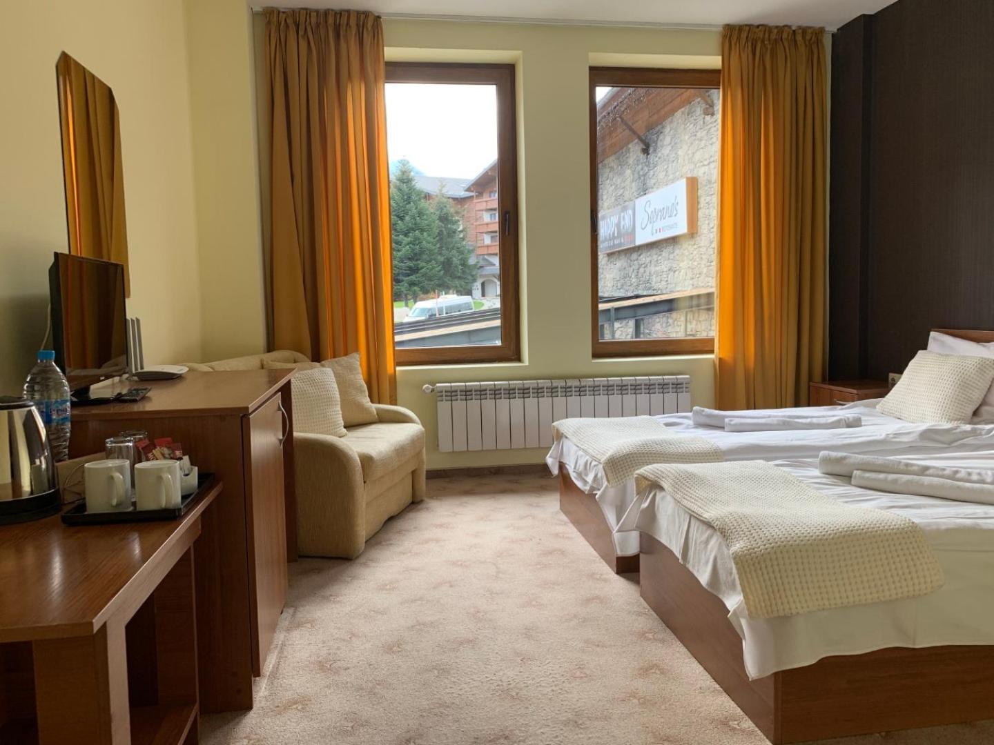 Granat Gondola Apartments next to Ski Lift