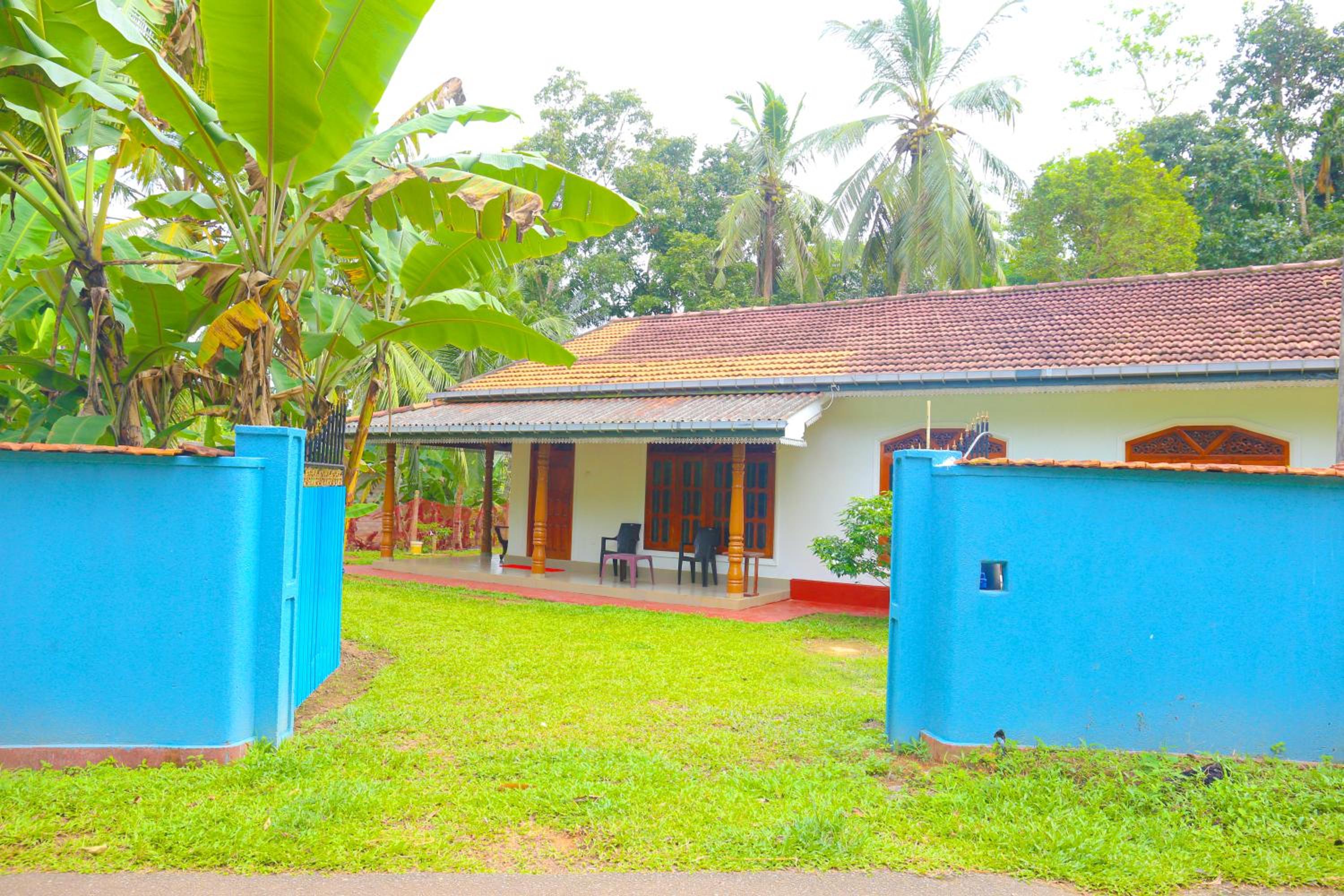 LILI Garden Home view 2