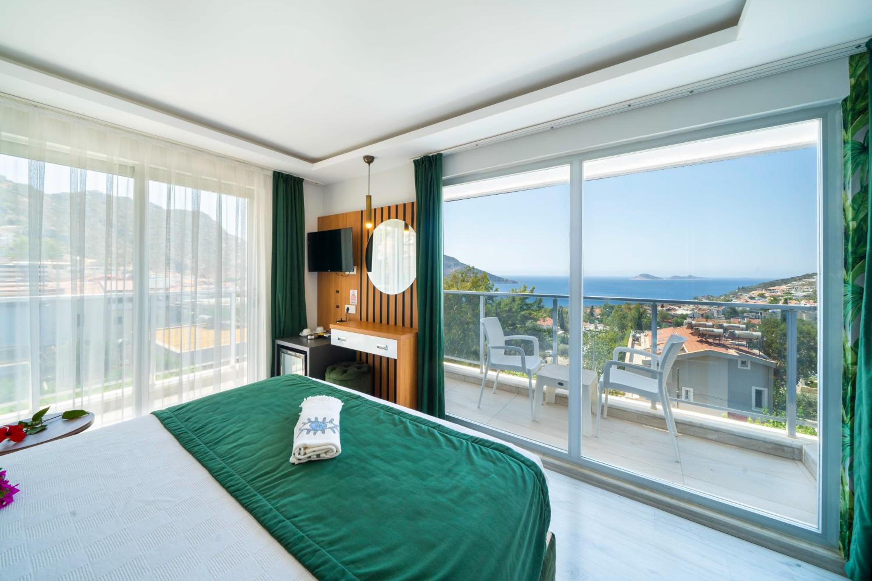 Mogons Exclusive Hotel - Image 15