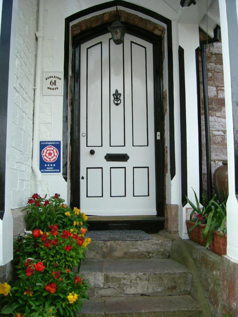 Ashleigh House