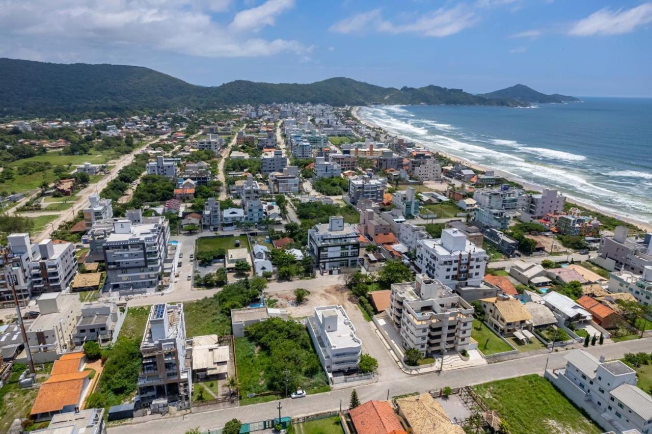 Apartamento 02 dormitórios e Jacuzzi - LA044EF