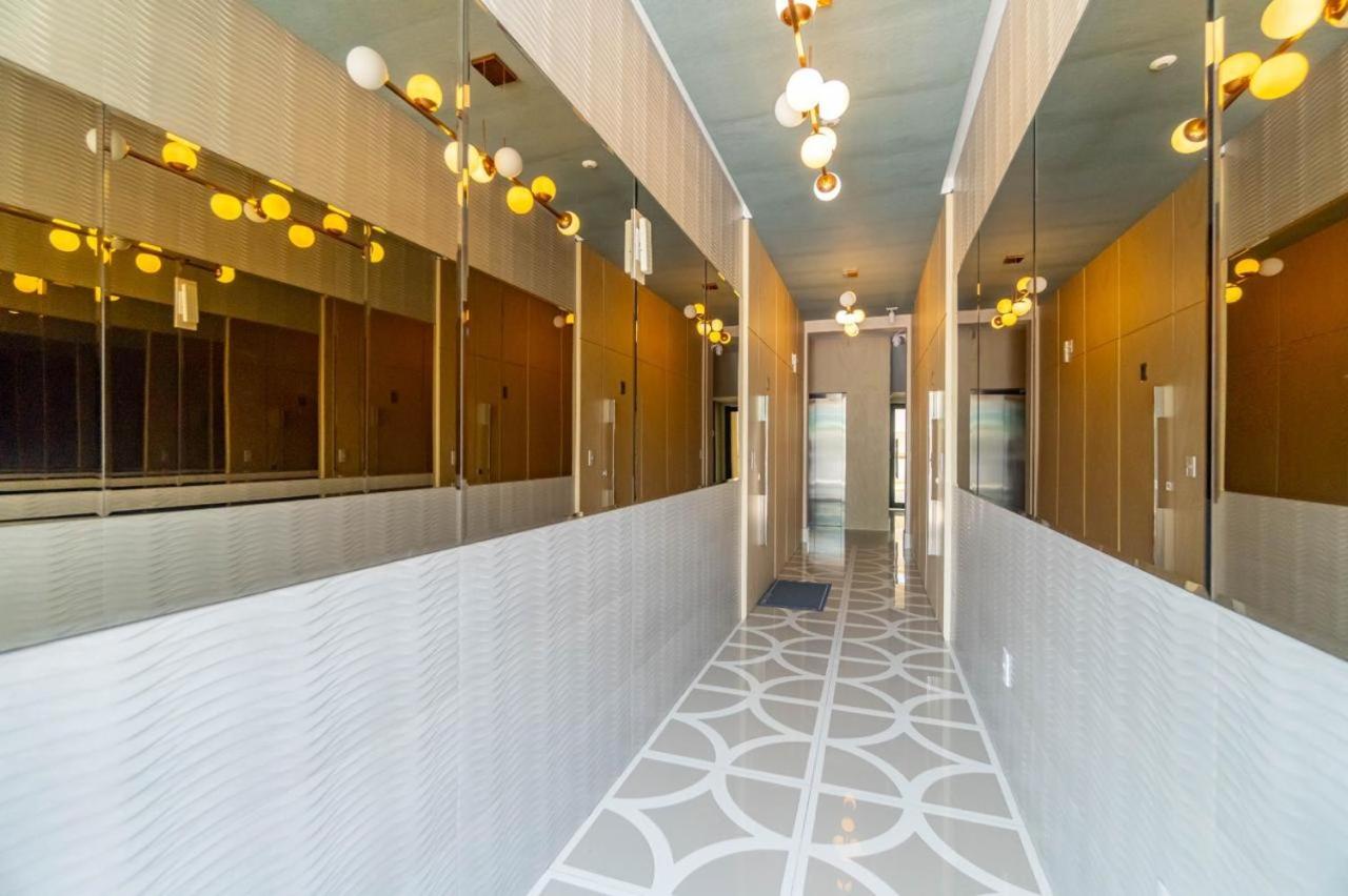 Apartamento 02 dormitórios e Jacuzzi - LA044EF