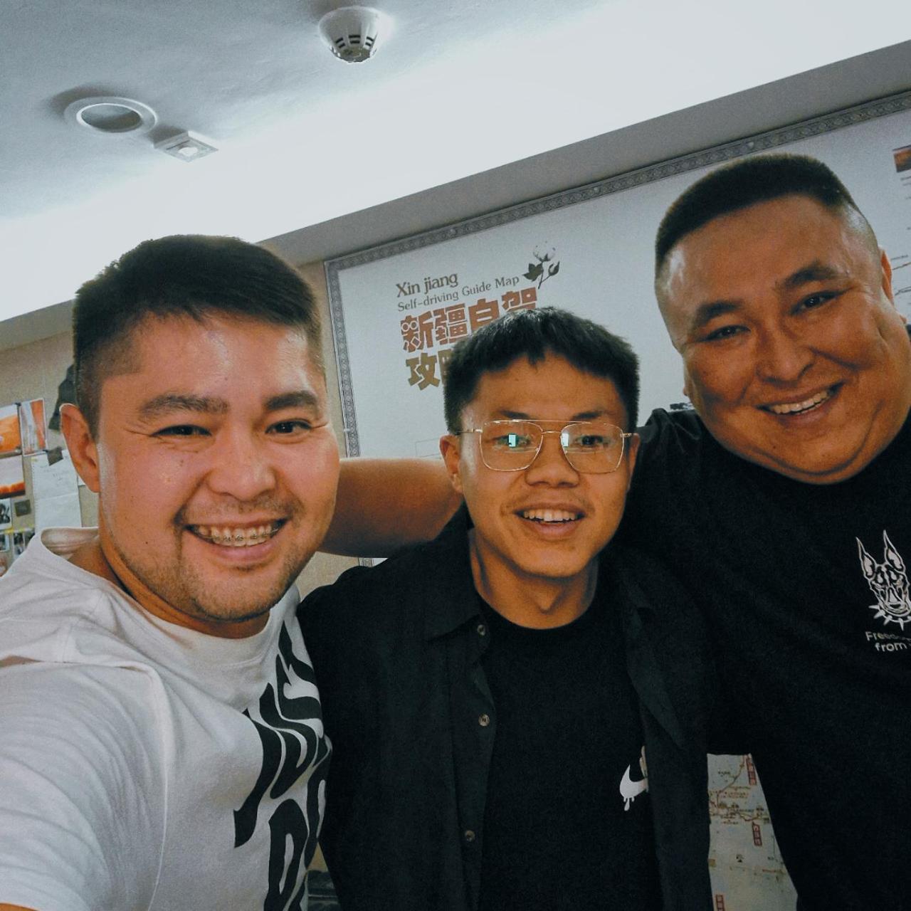 云泊青年酒店乌鲁木齐高铁站店 Yunbo Youth Hostel Ürümqi