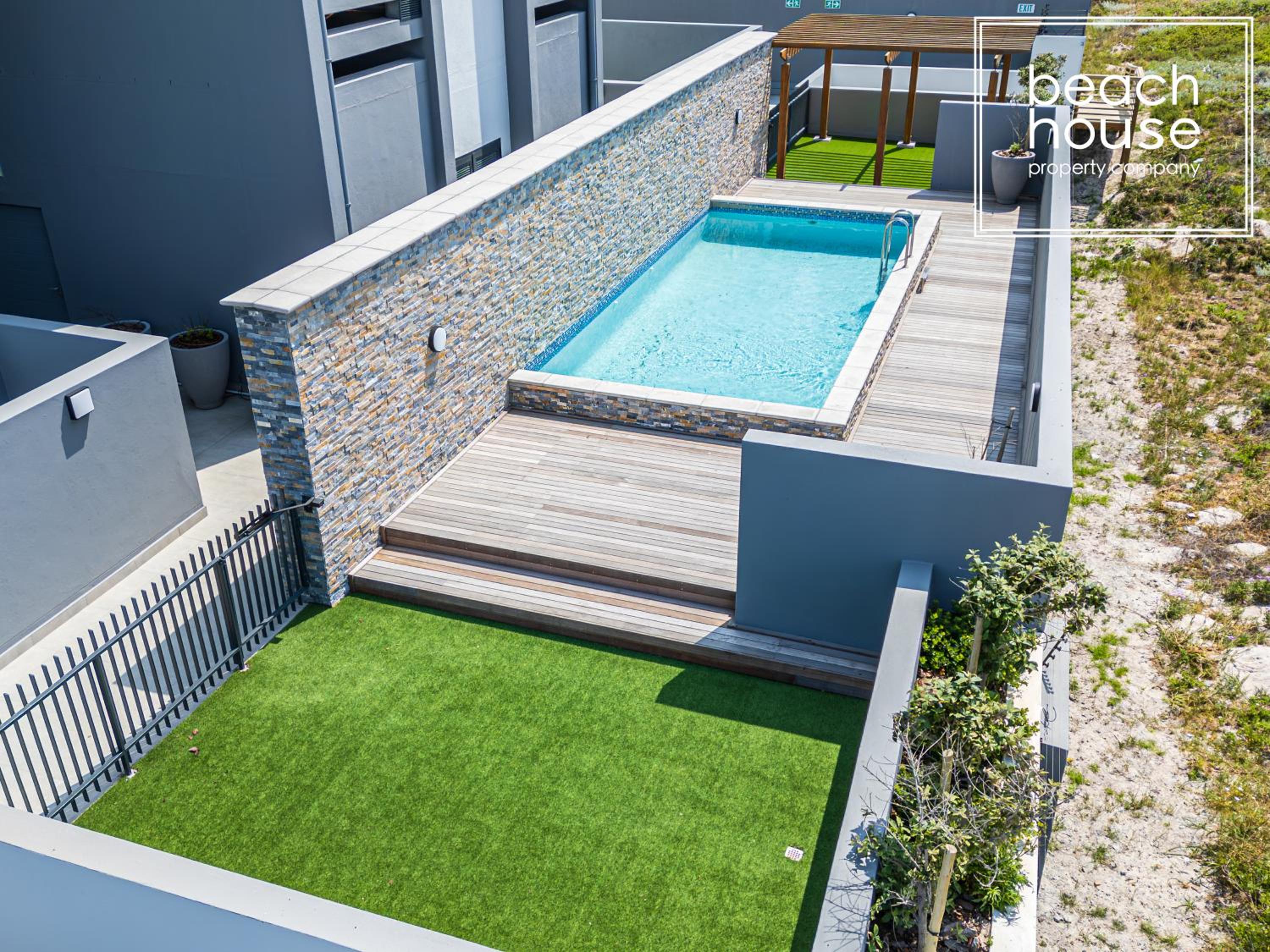 Designer Beachfront 2 bed with swimming pool in Blouberg, Cape Town- 02 Azul view 5