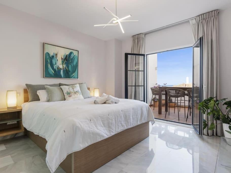 Charming Apartment in Aldea for 6 persons