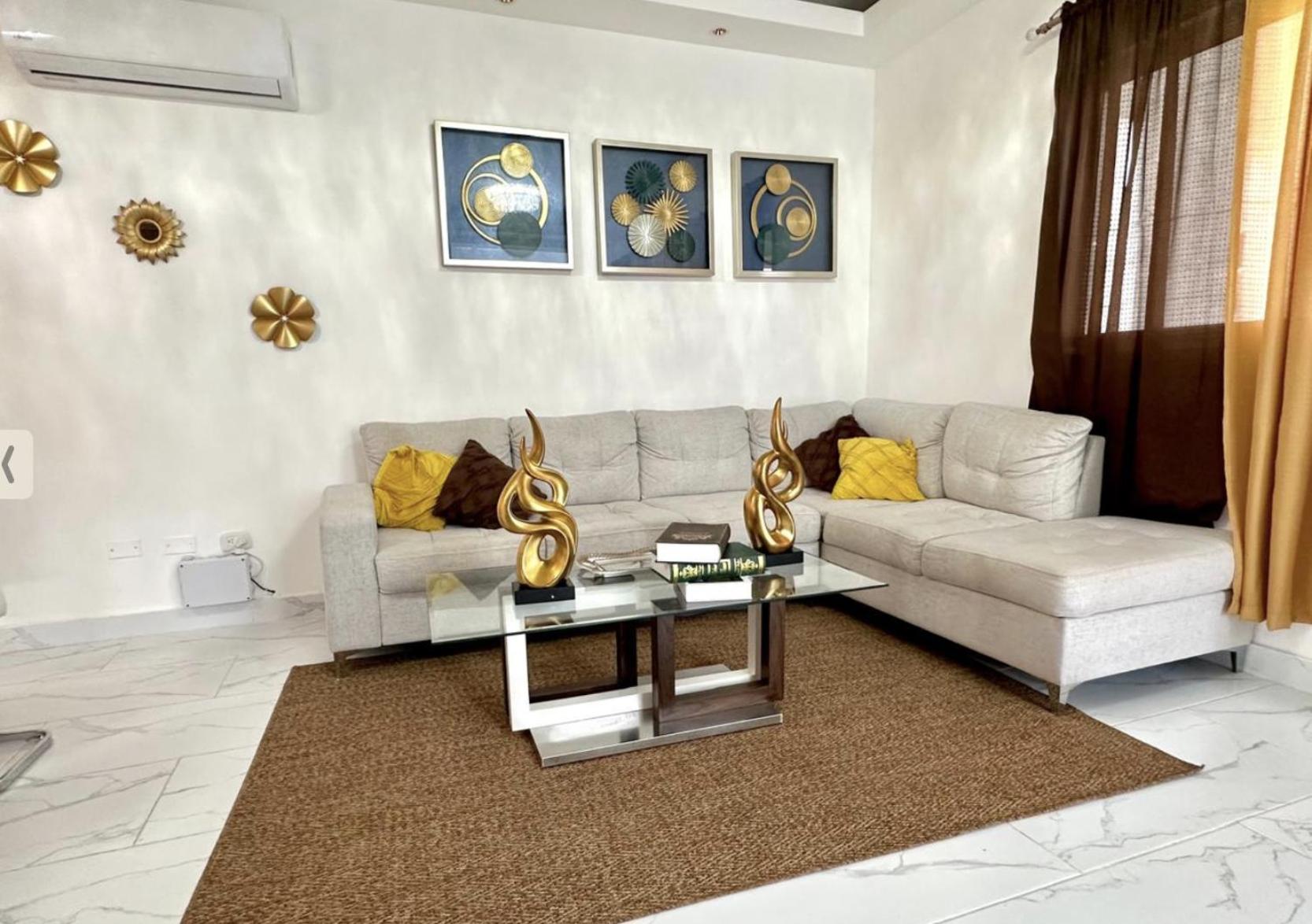 Luxury Villa2