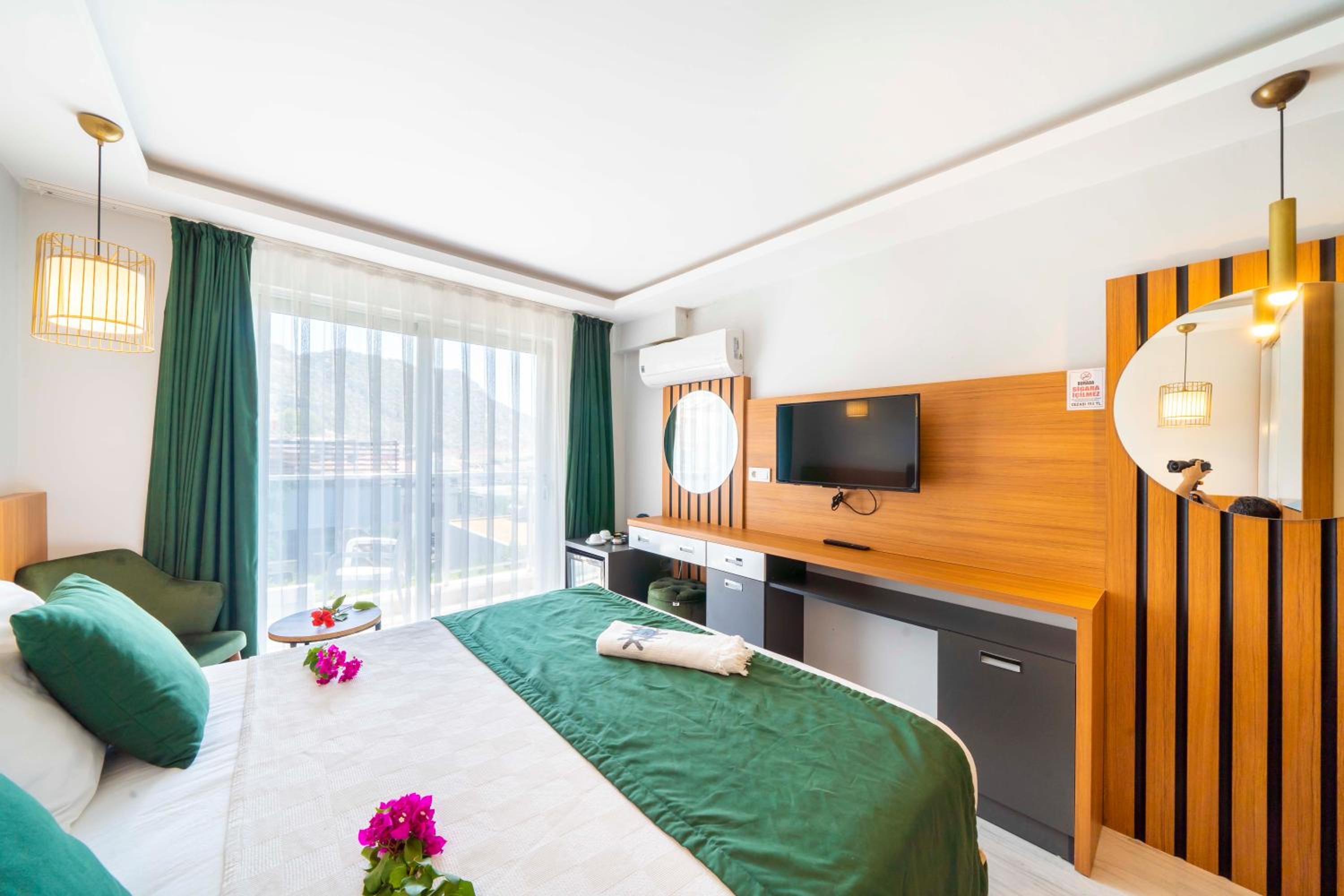 Mogons Exclusive Hotel - Image 147