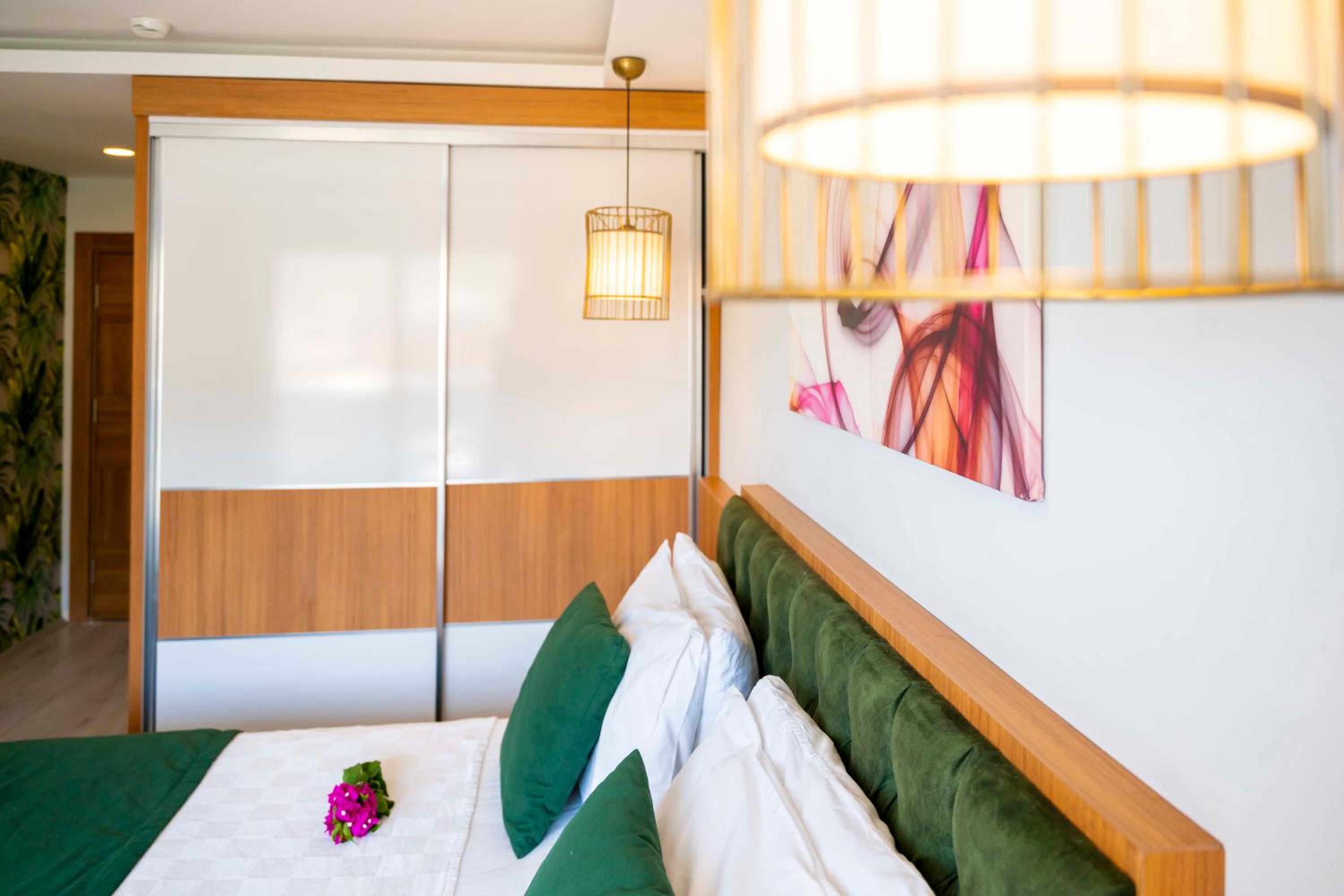 Mogons Exclusive Hotel - Image 146
