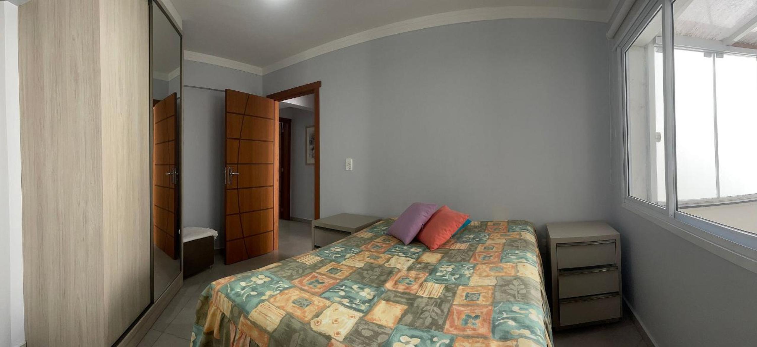 Ap. 3 dorm c/vista para a lagoa