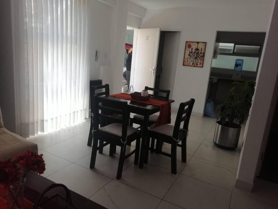 Departamento Grande 2 cuadras plaza principal