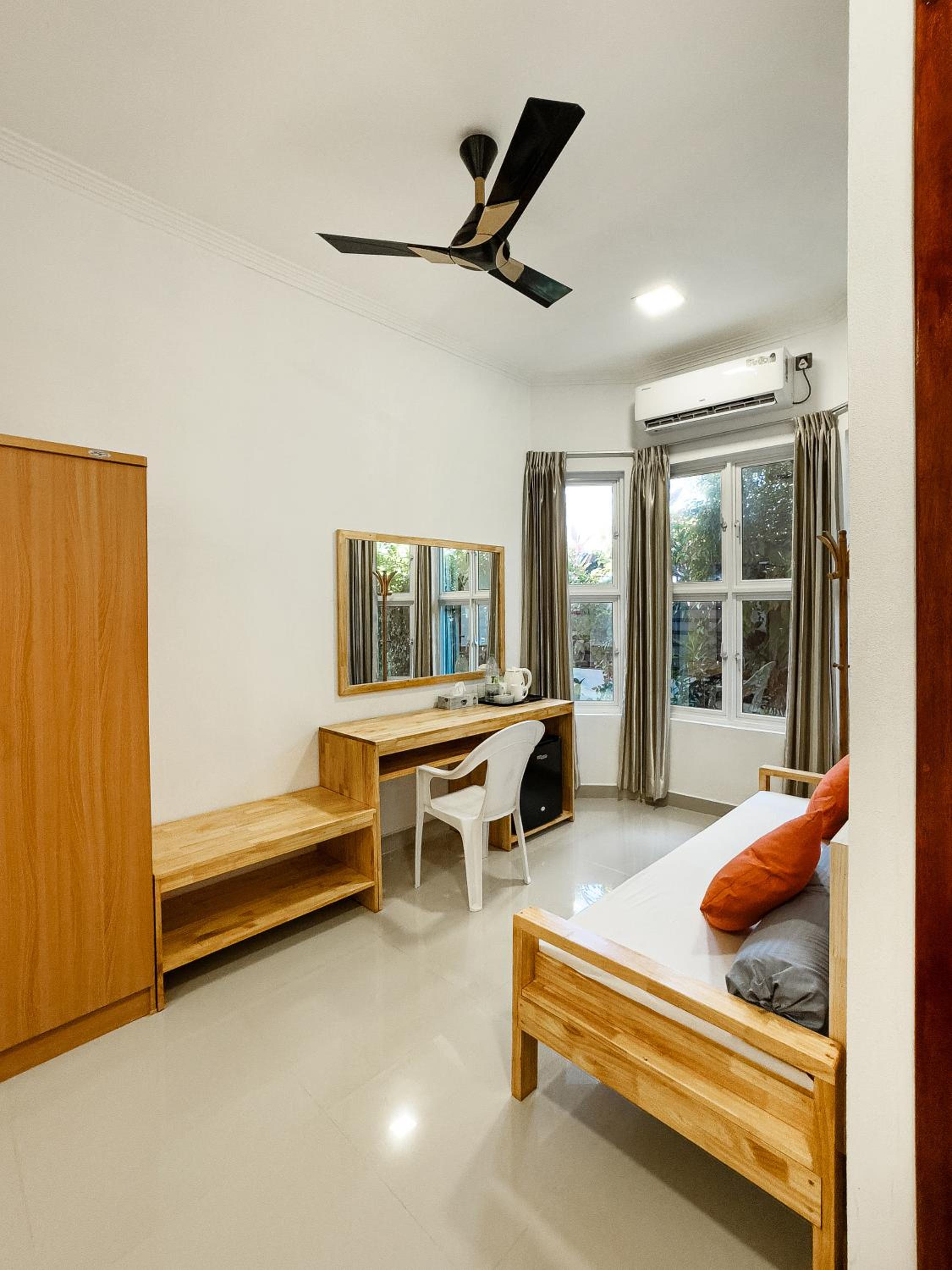 Utheemu Bahaaru Inn