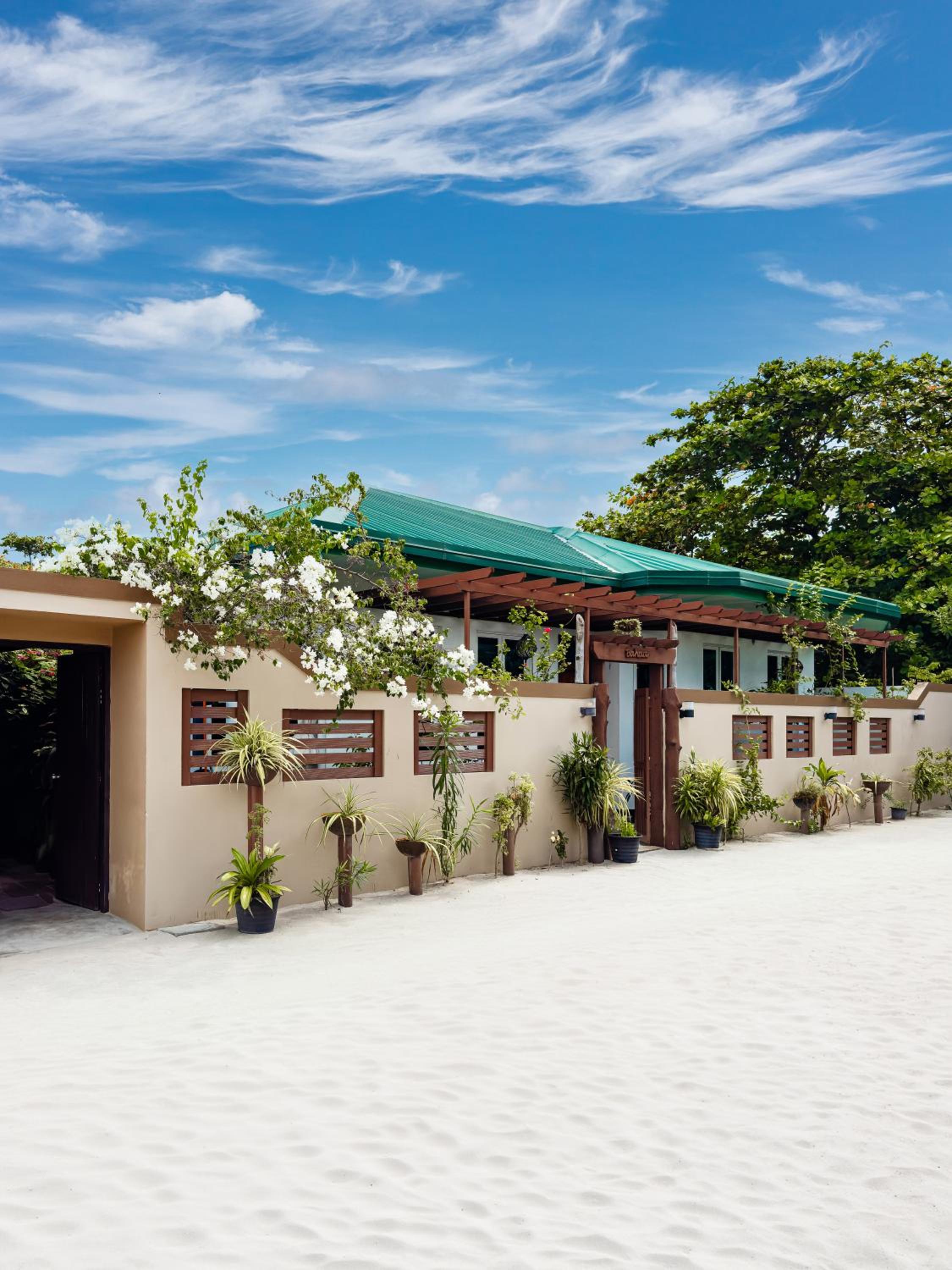 Utheemu Bahaaru Inn