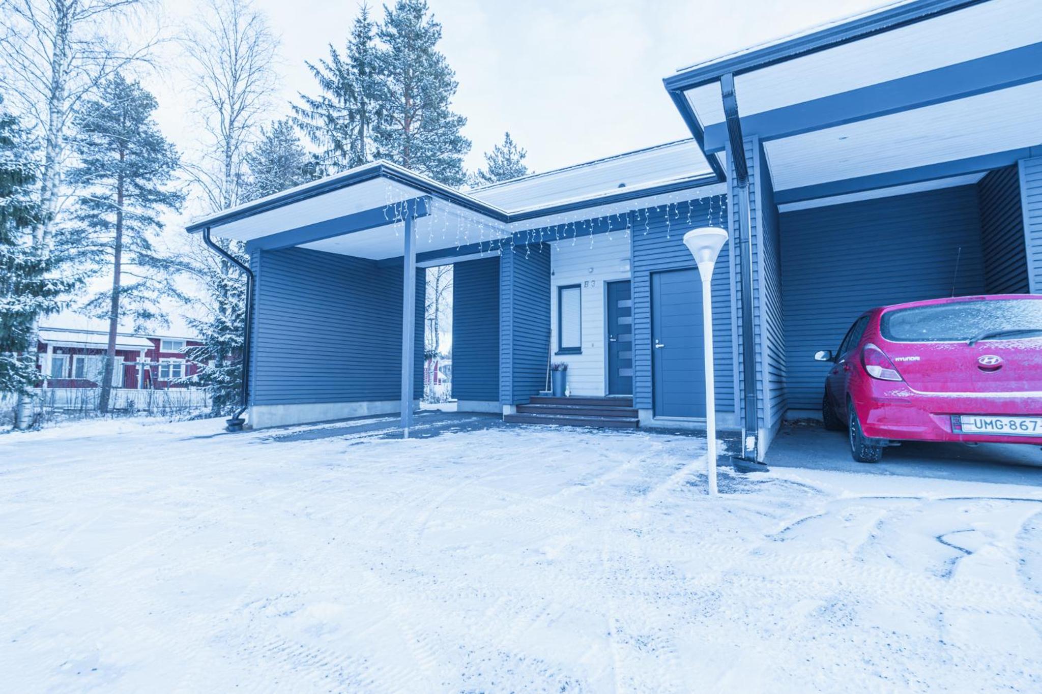 Residential Homes Lapland Row House