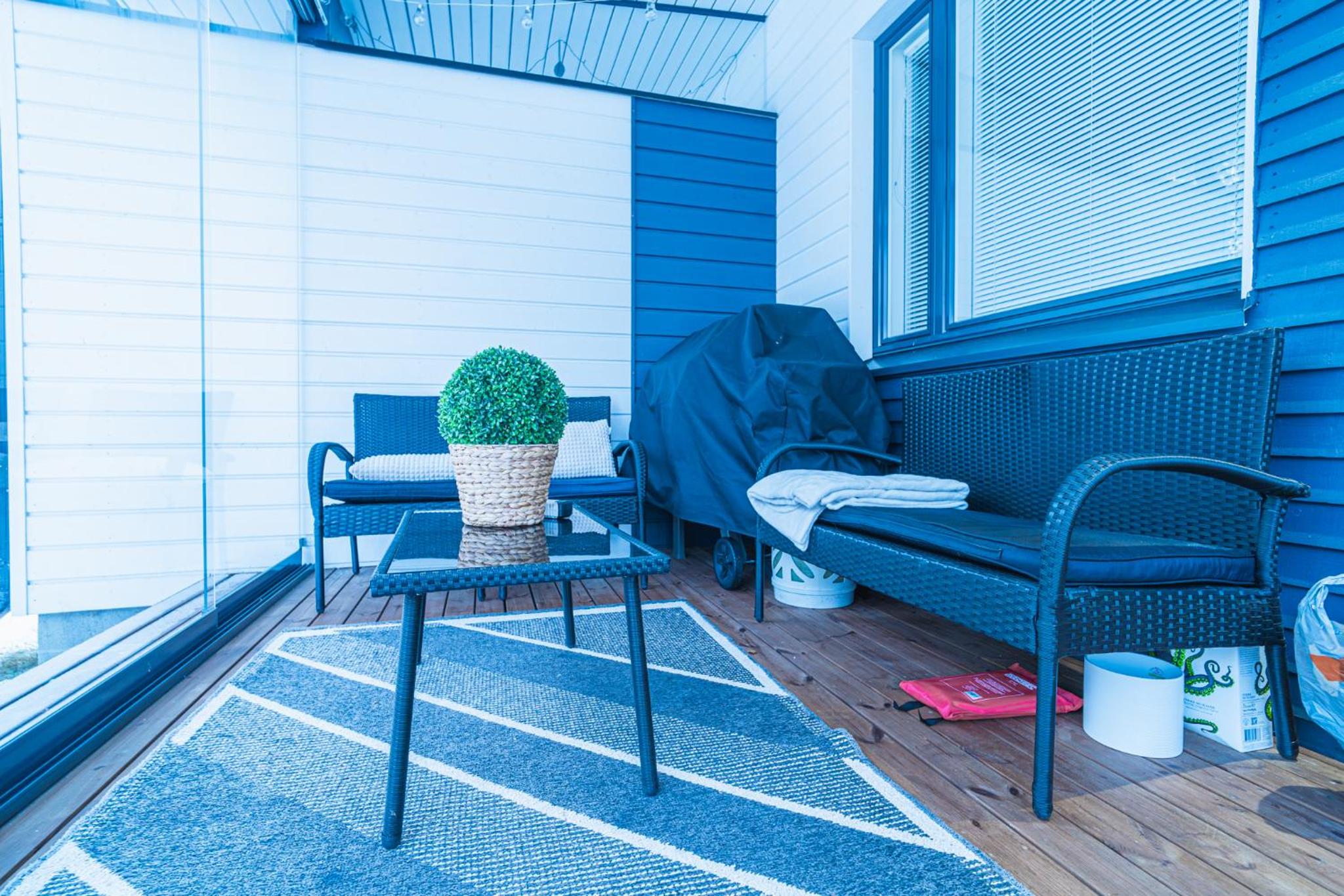 Residential Homes Lapland Row House