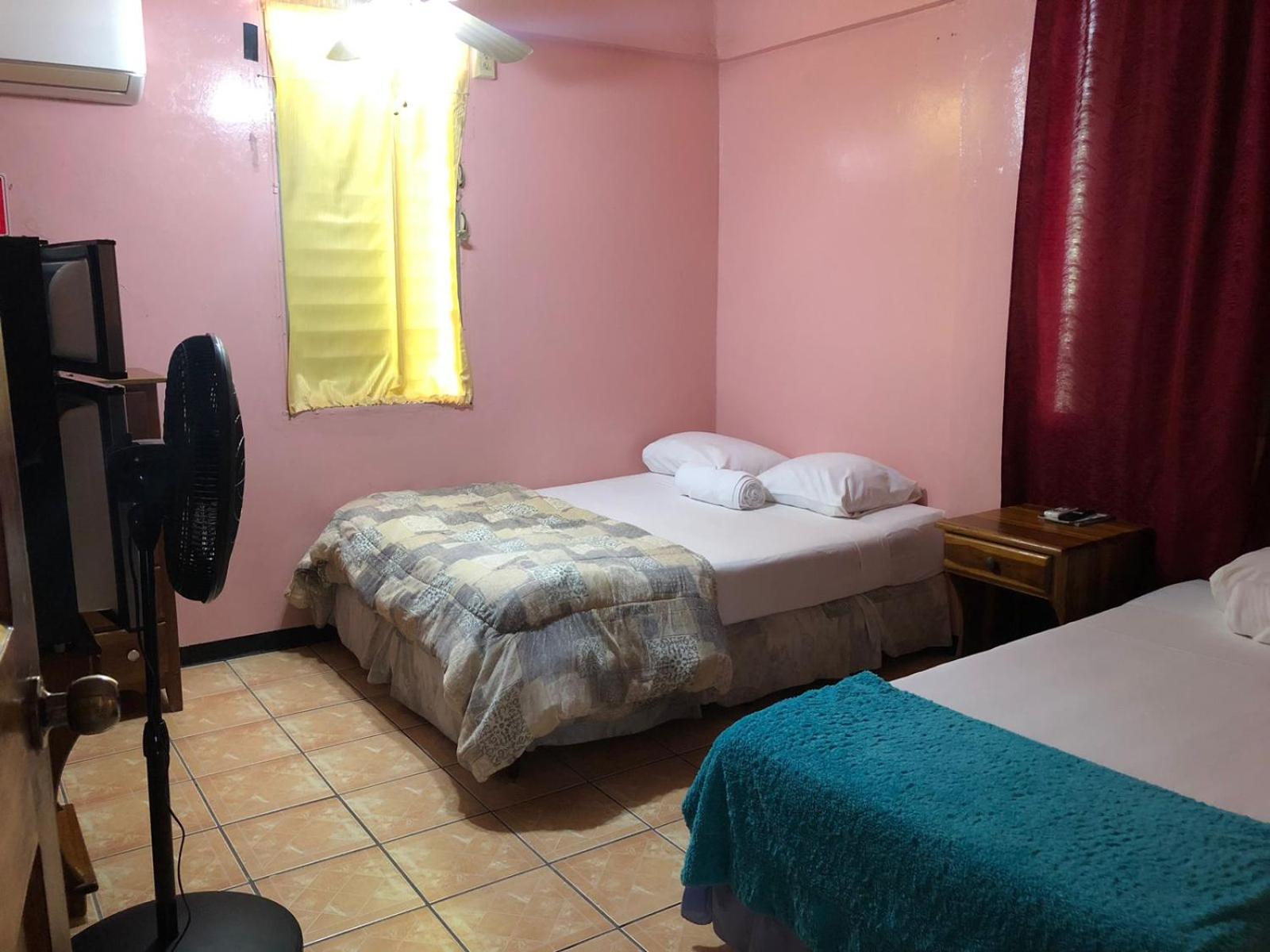 Belize Vacations - Chaleanor Hotel - Property Image 2