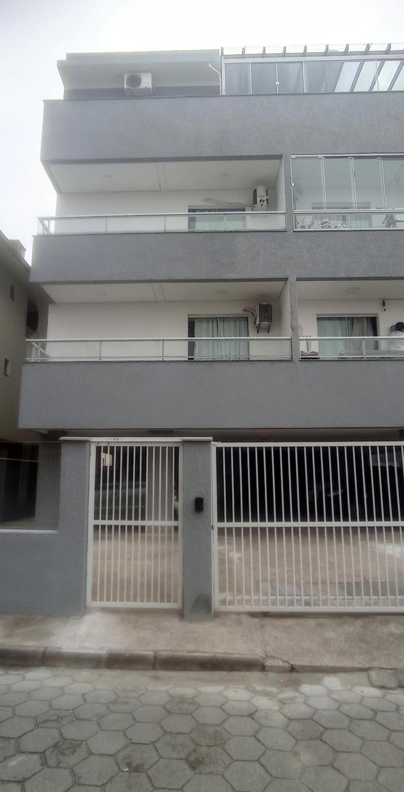 Suíte privativa nos Ingleses em apartamento compartilhado