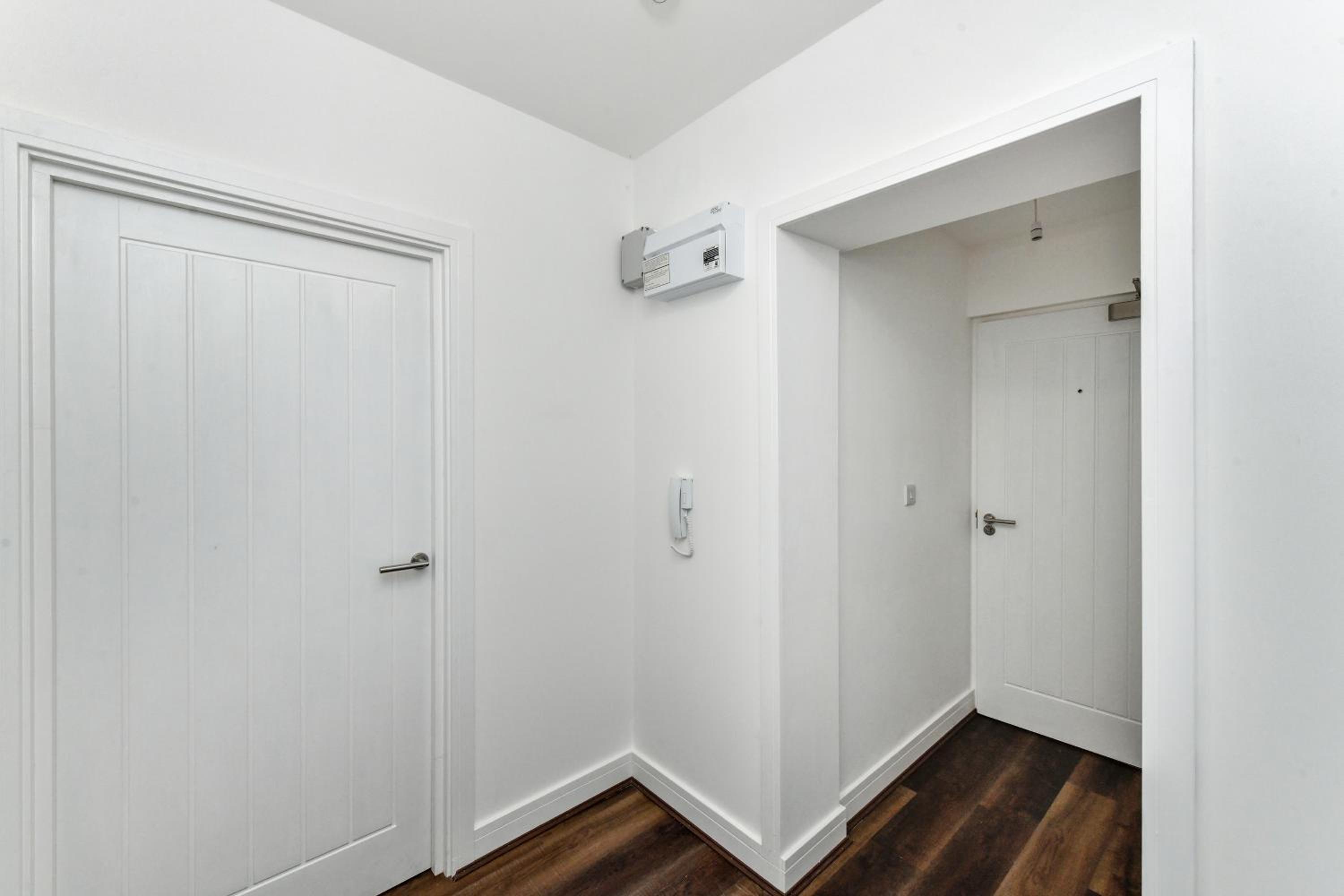 Nottingham Vacations - Church Street Flat 13 - Minimalist Studio in Basford - Property Image 4