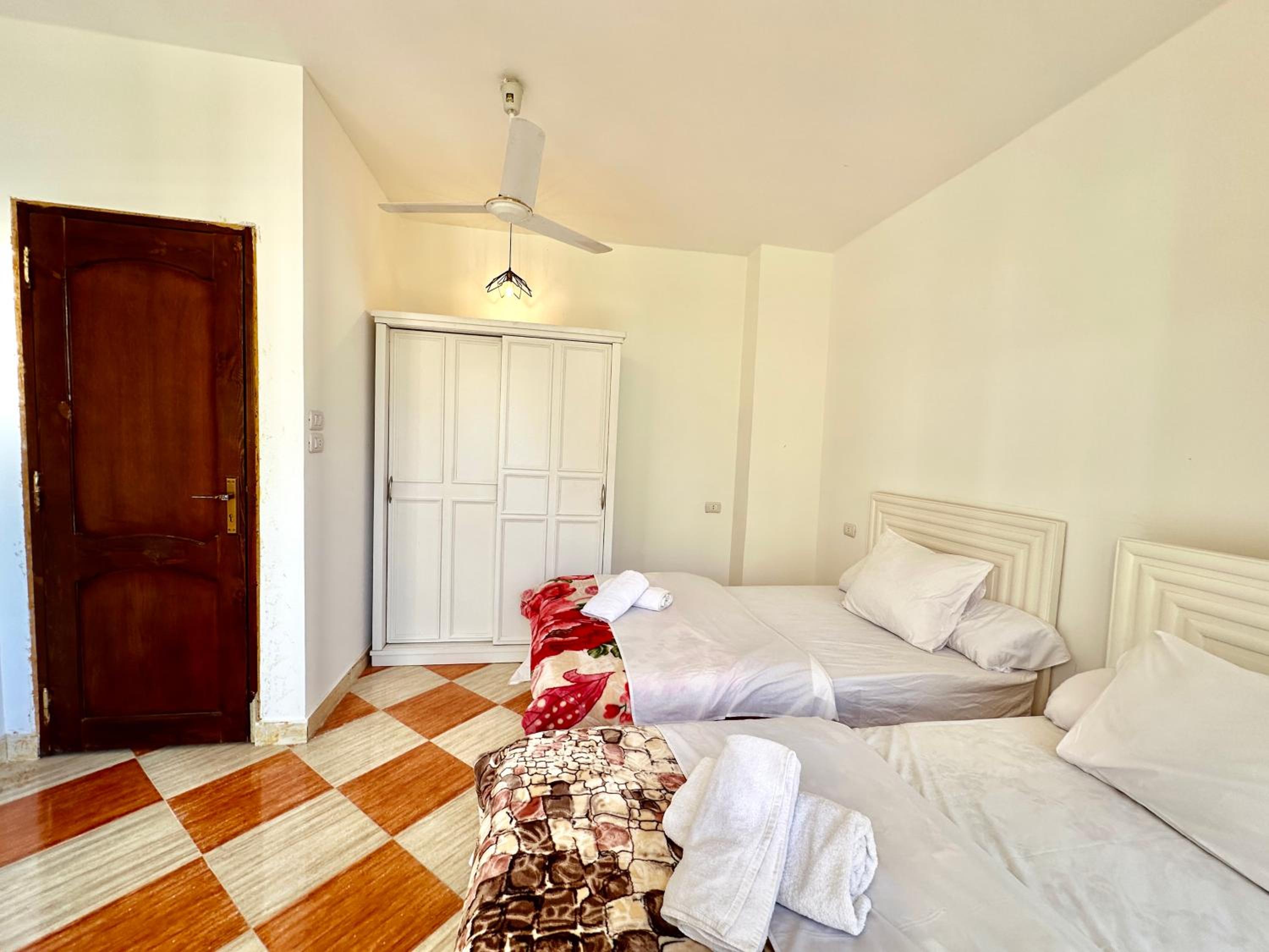hathor guest house