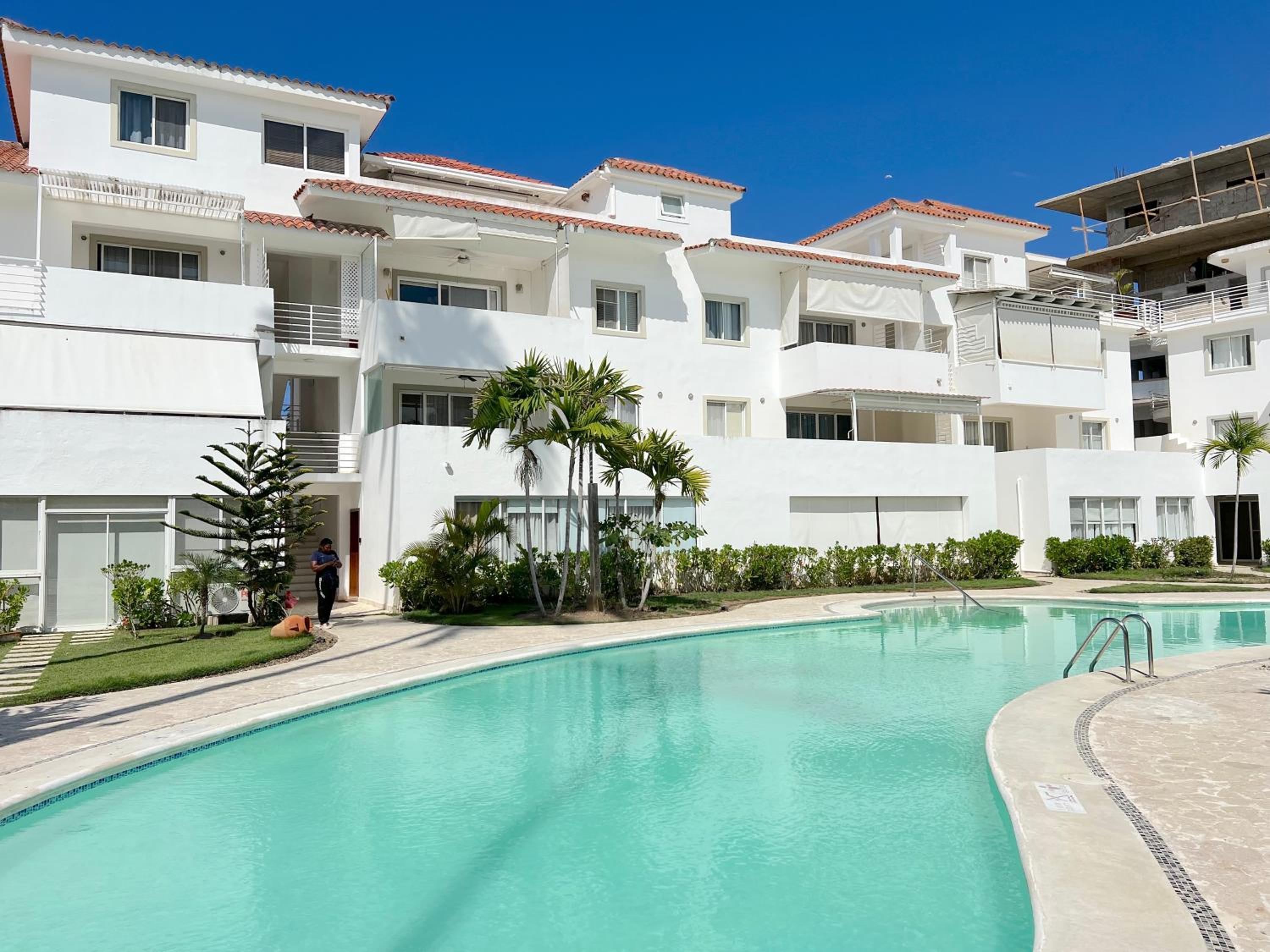 CORAL VILLAS Private Beach Resort and Spa