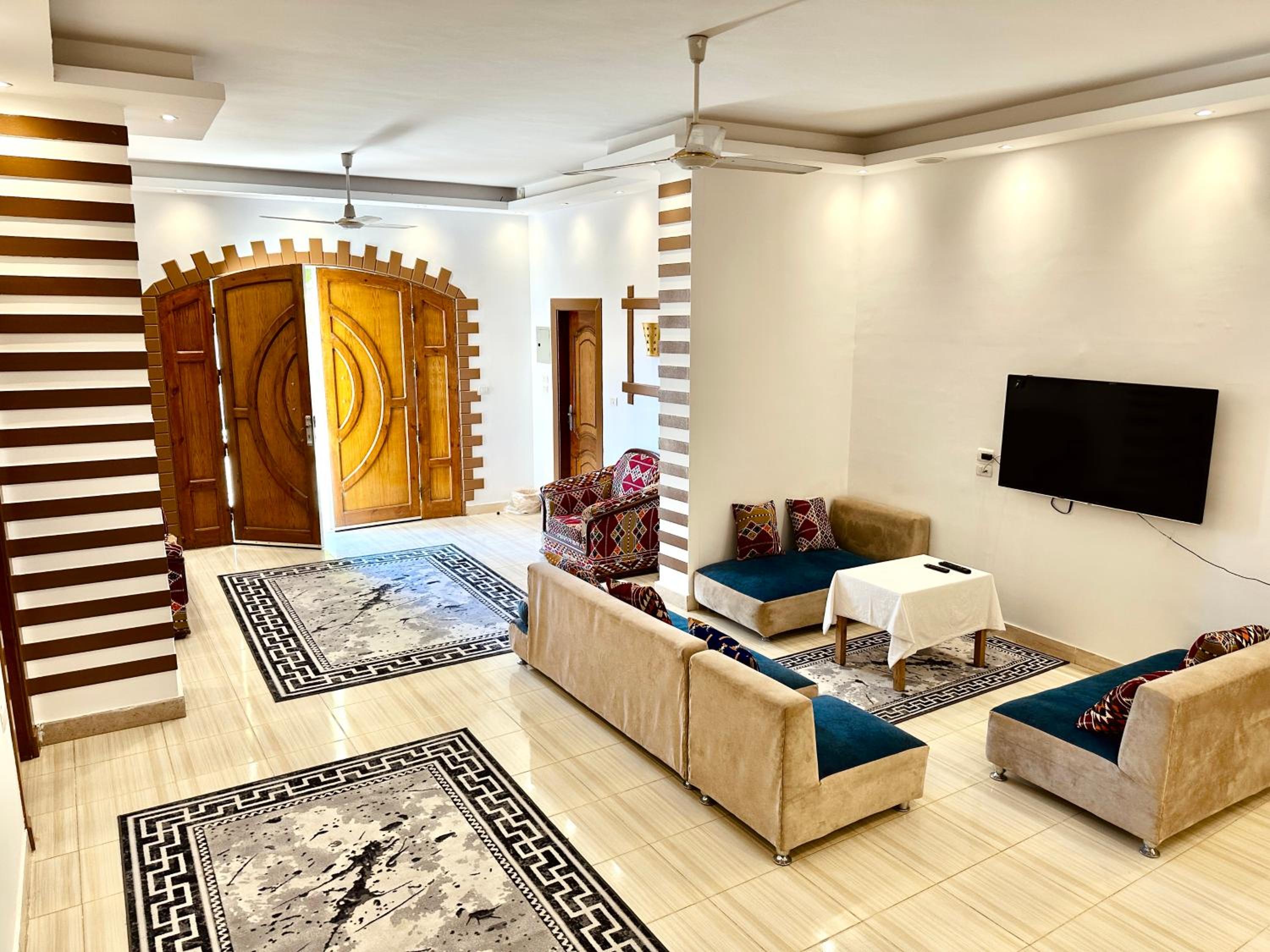 hathor guest house