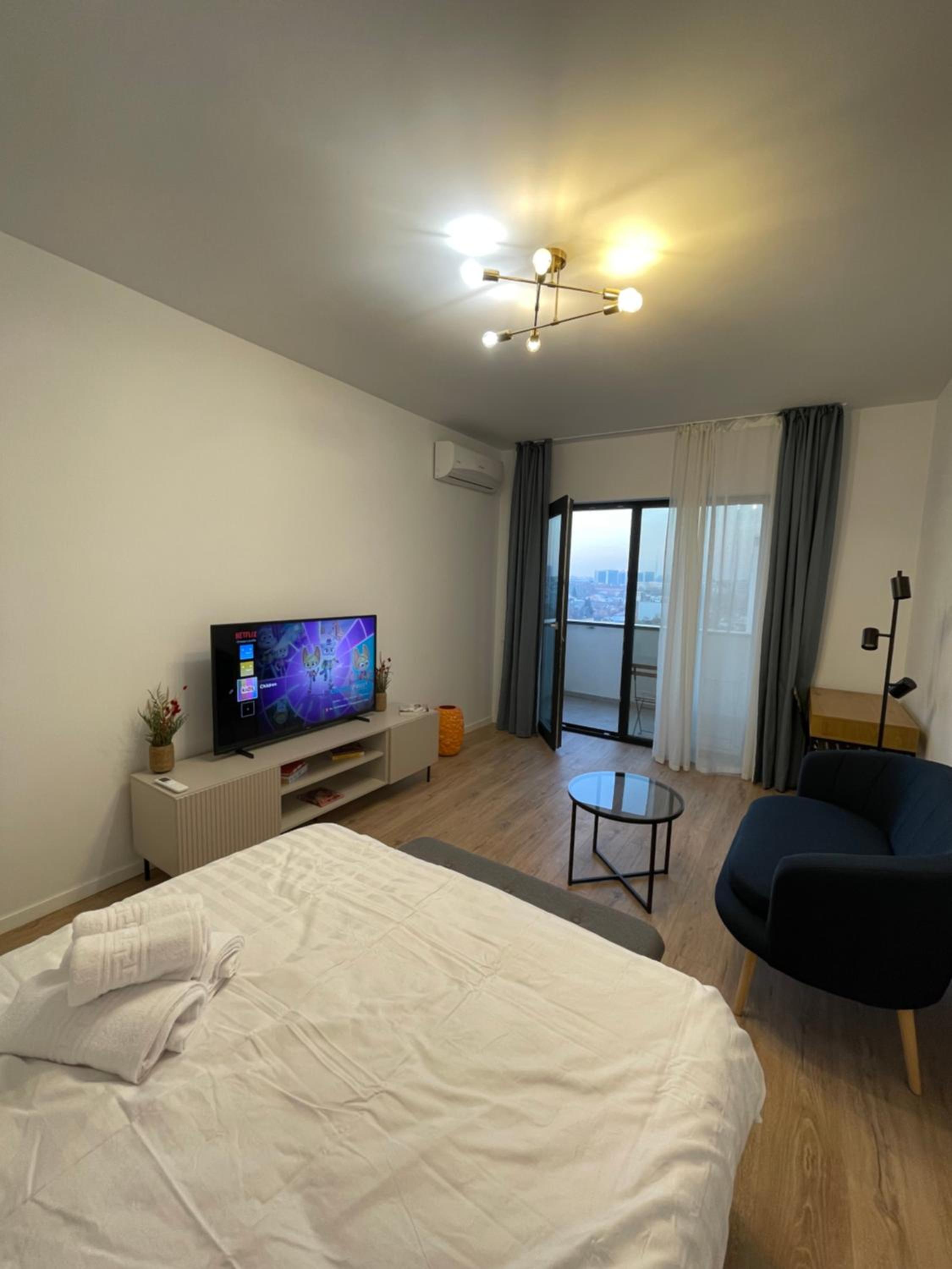 ELA Cotroceni Residence - self check in & free parking view 2
