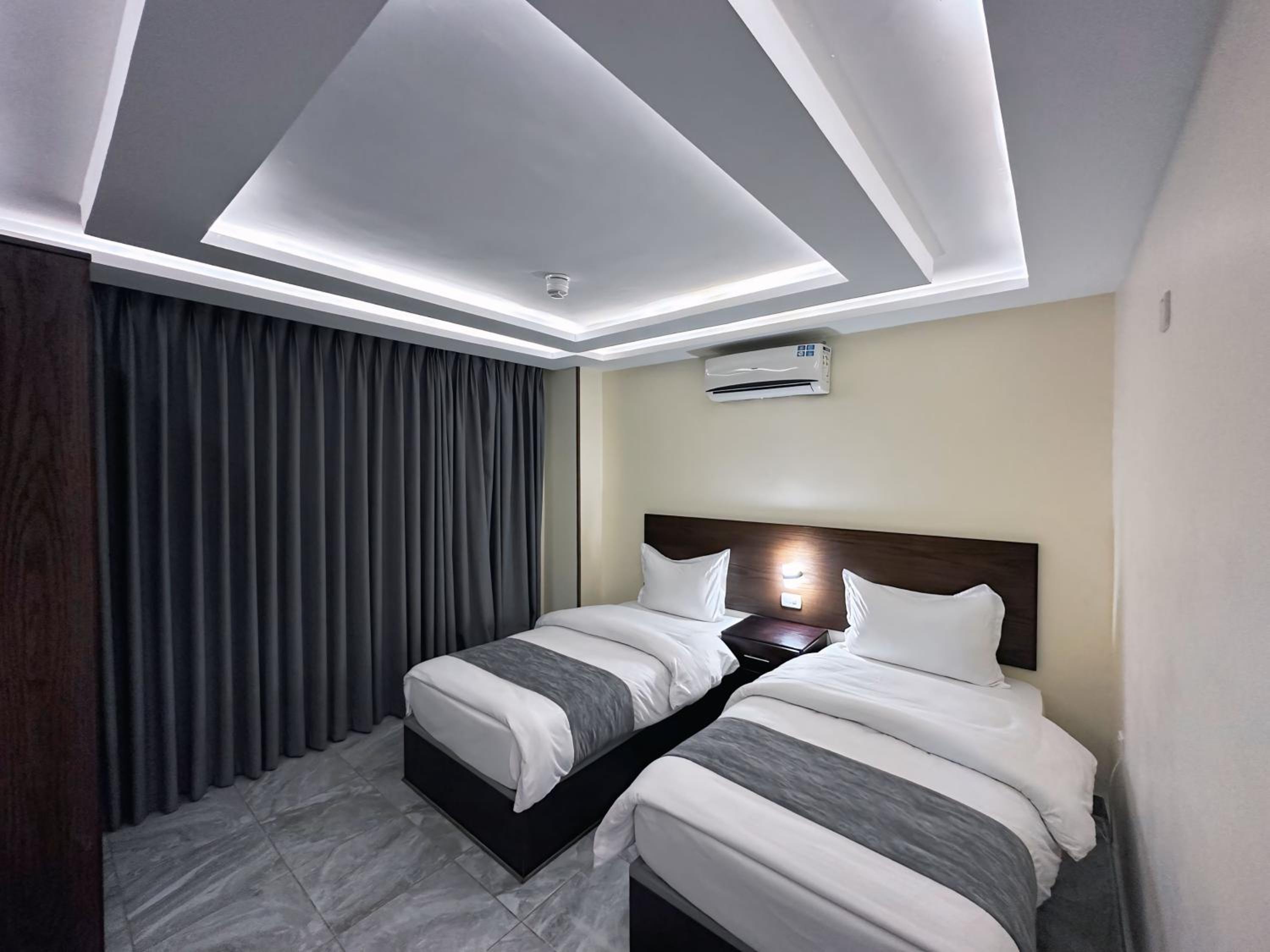 Aqaba Vacations - TAJ Hotel - Property Image 1