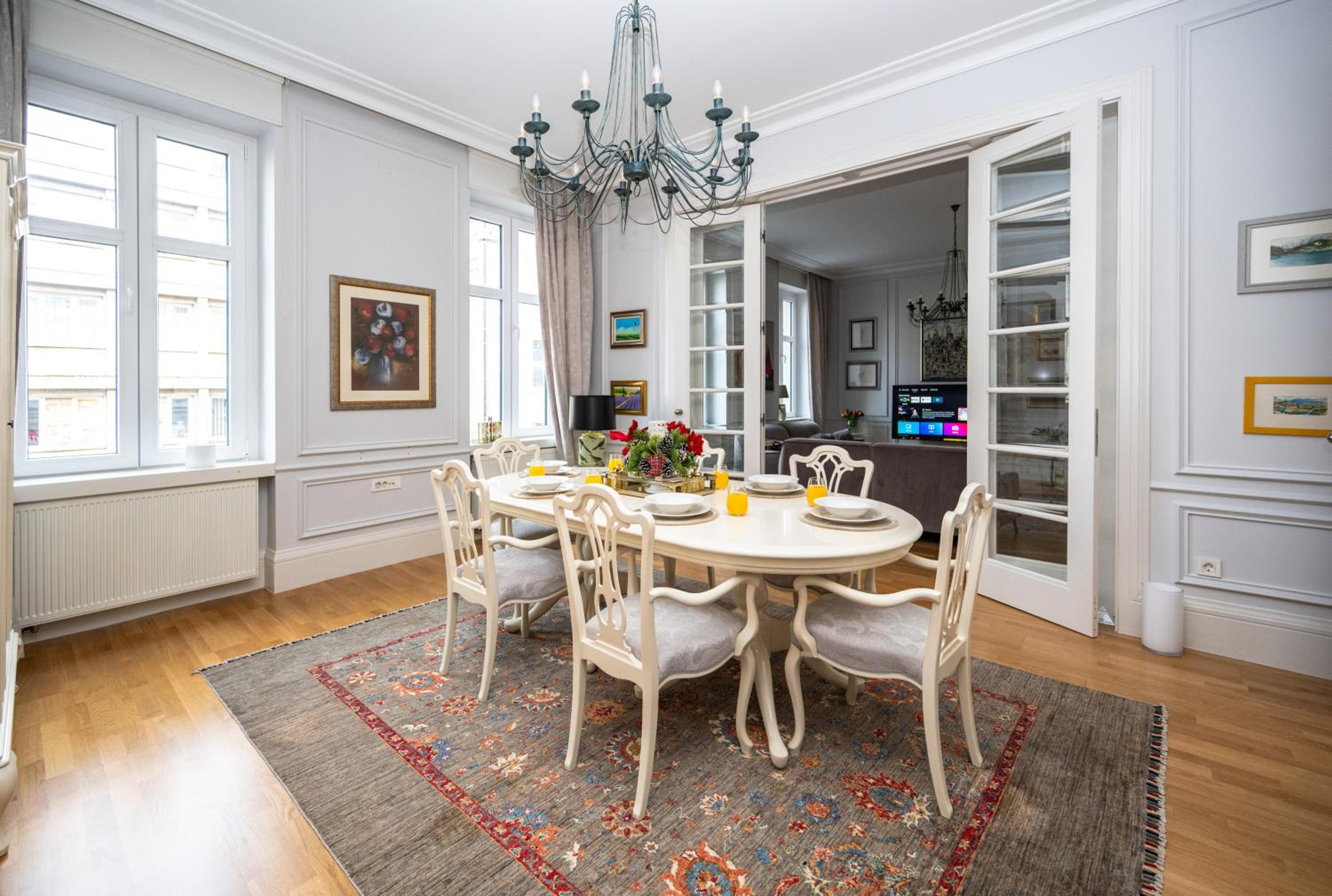 Pinterest Apartment in the City Center