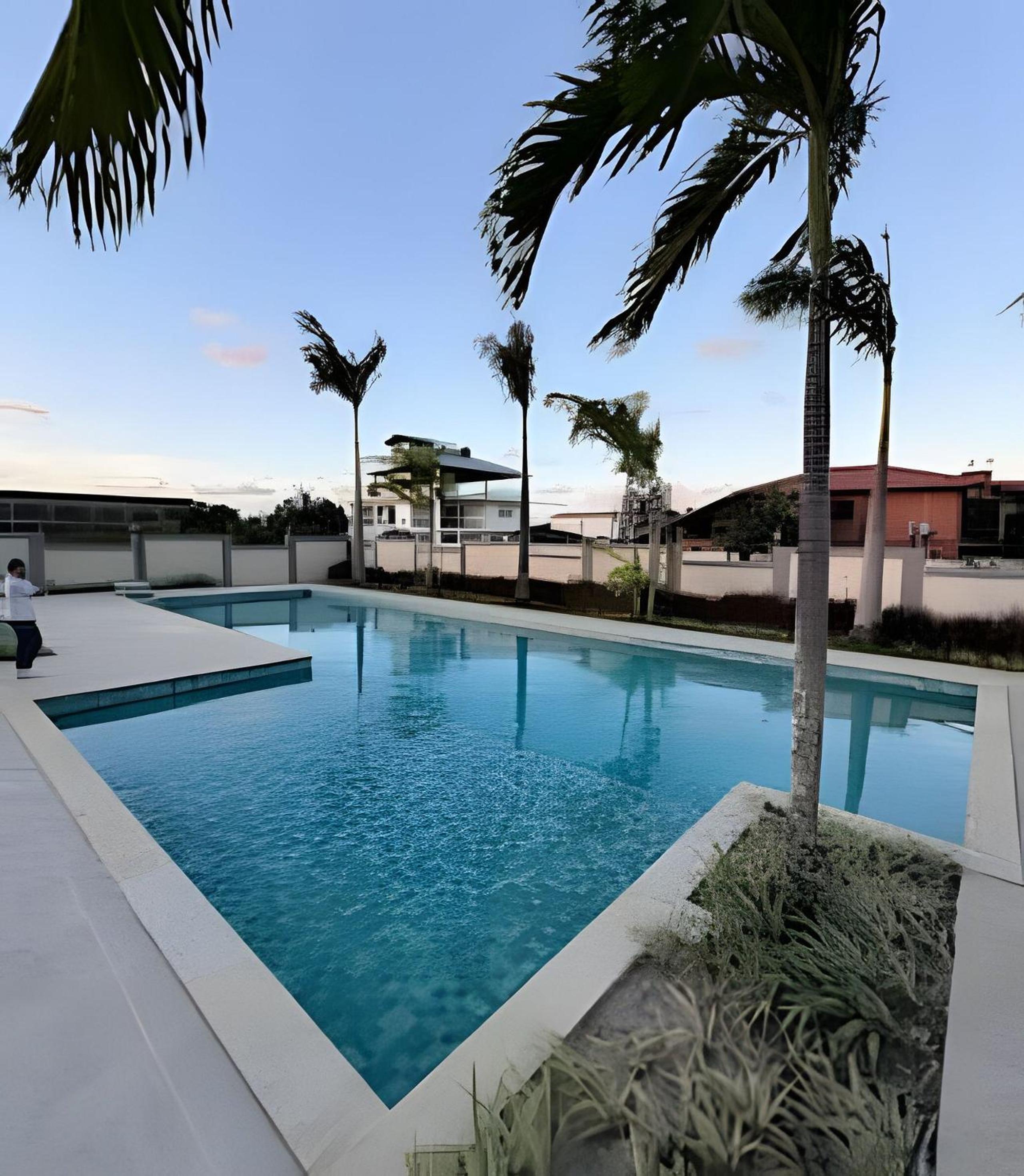 Apartamento na praia, 2 quartos e área de lazer