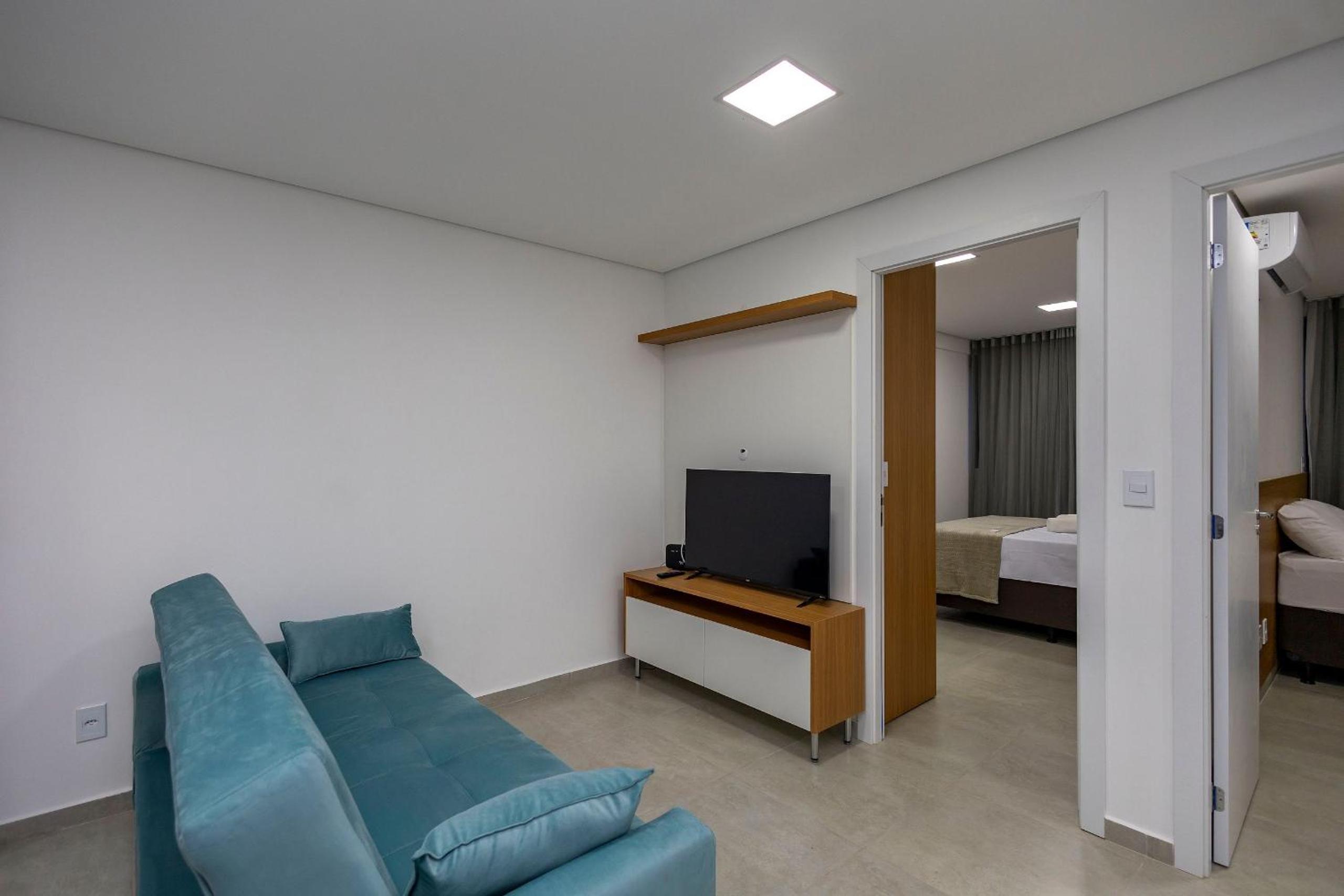 APT 2 quartos com piscina