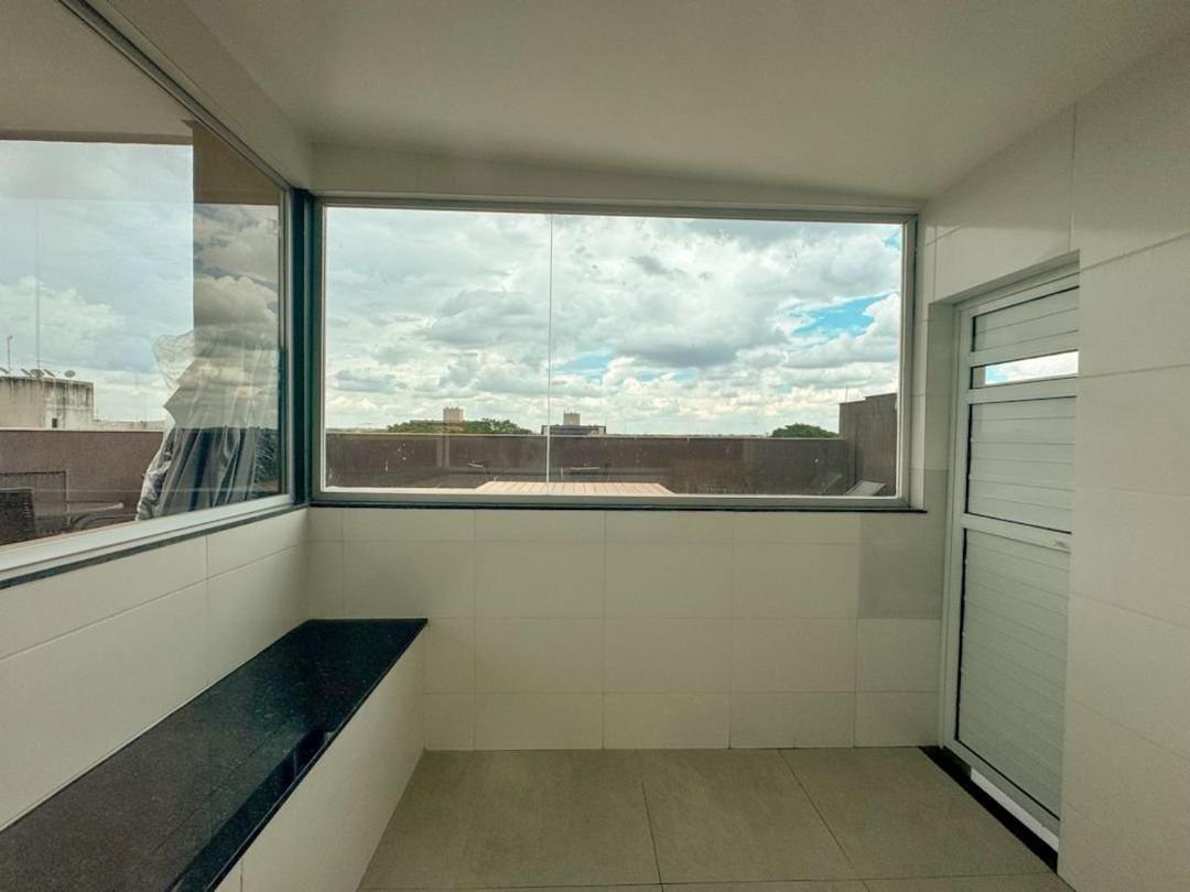 APT 2 quartos com piscina