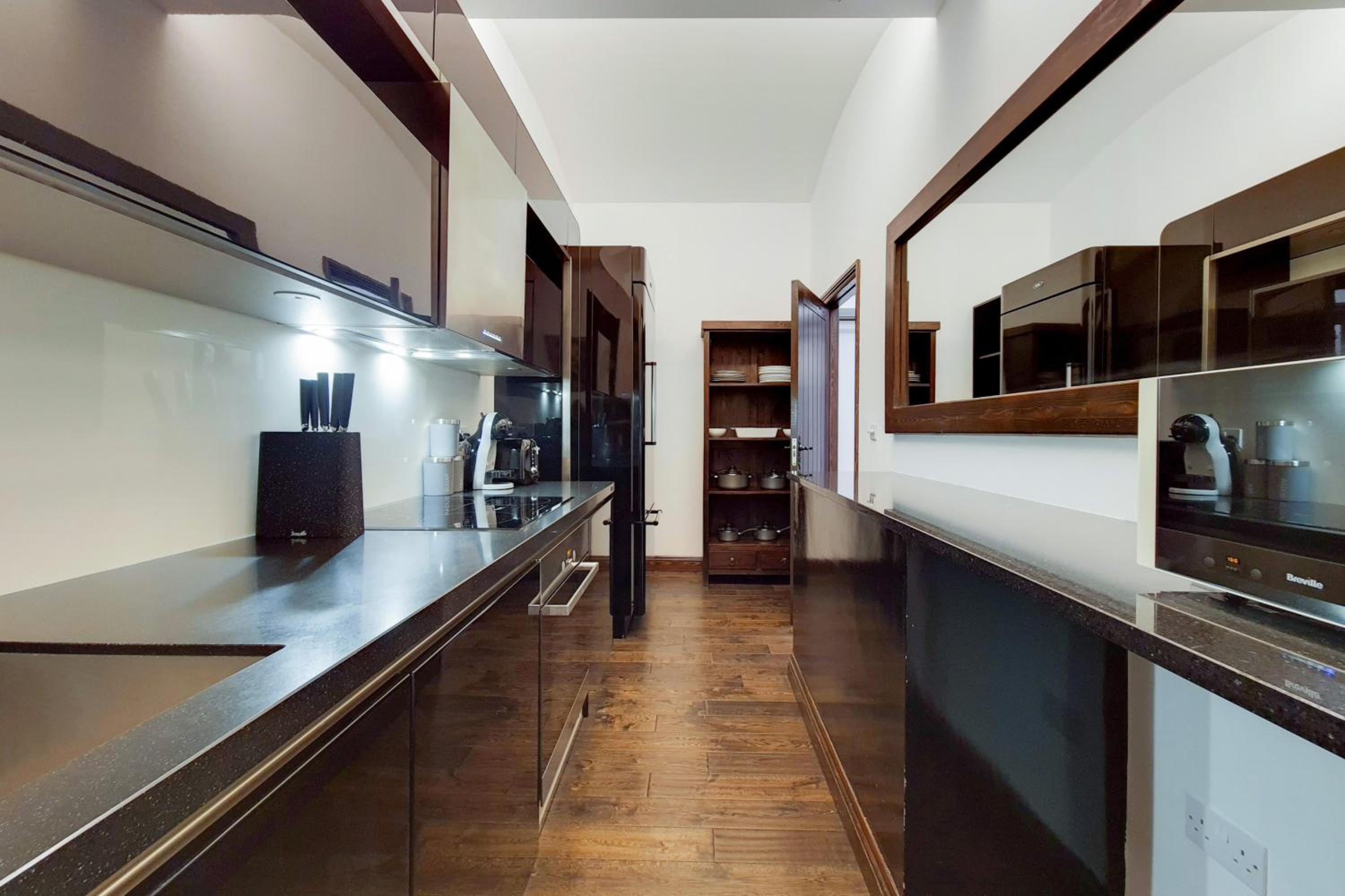 Belgravia Suites