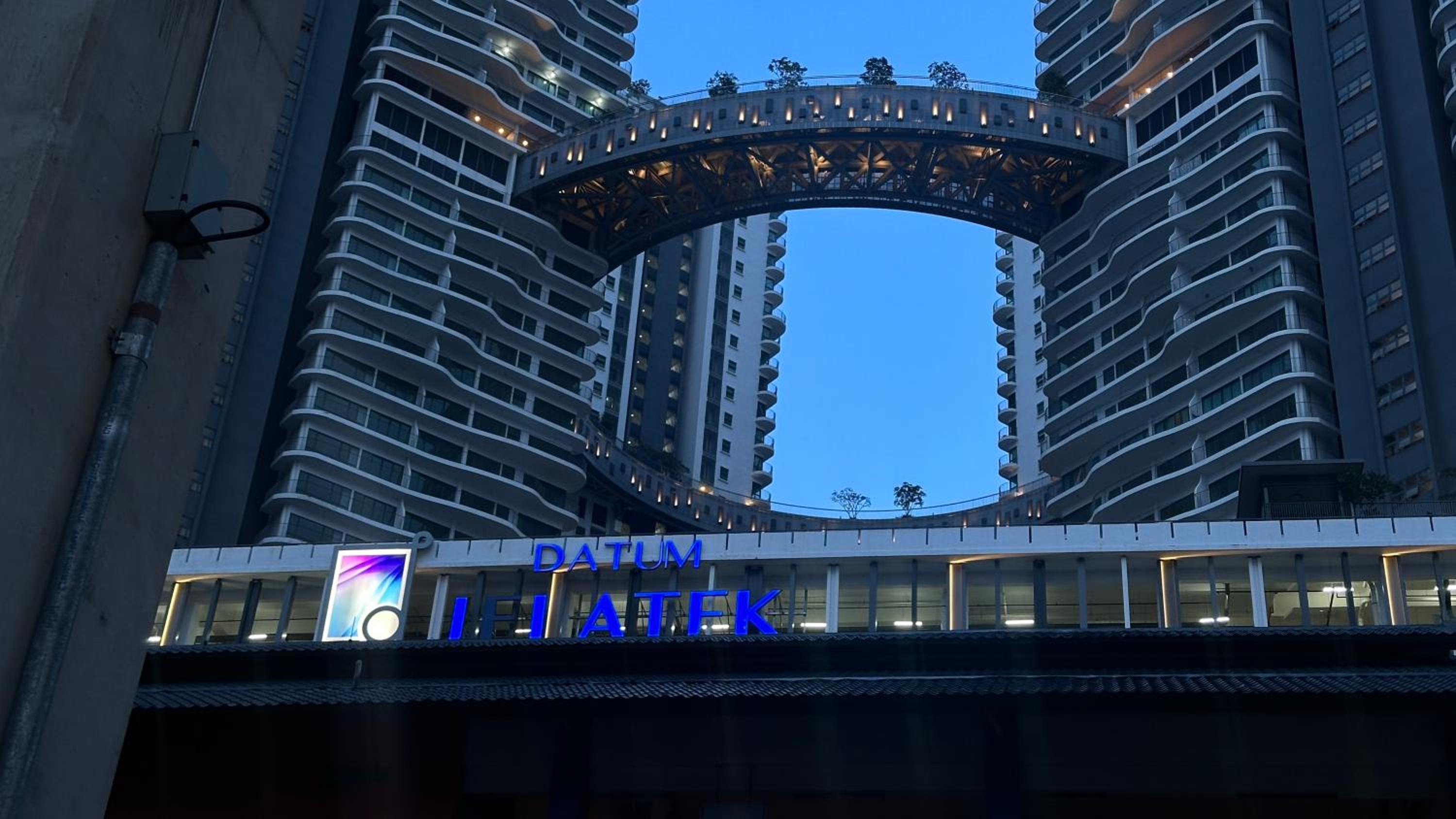 Datum Jelatek Superb Suite KL By LH